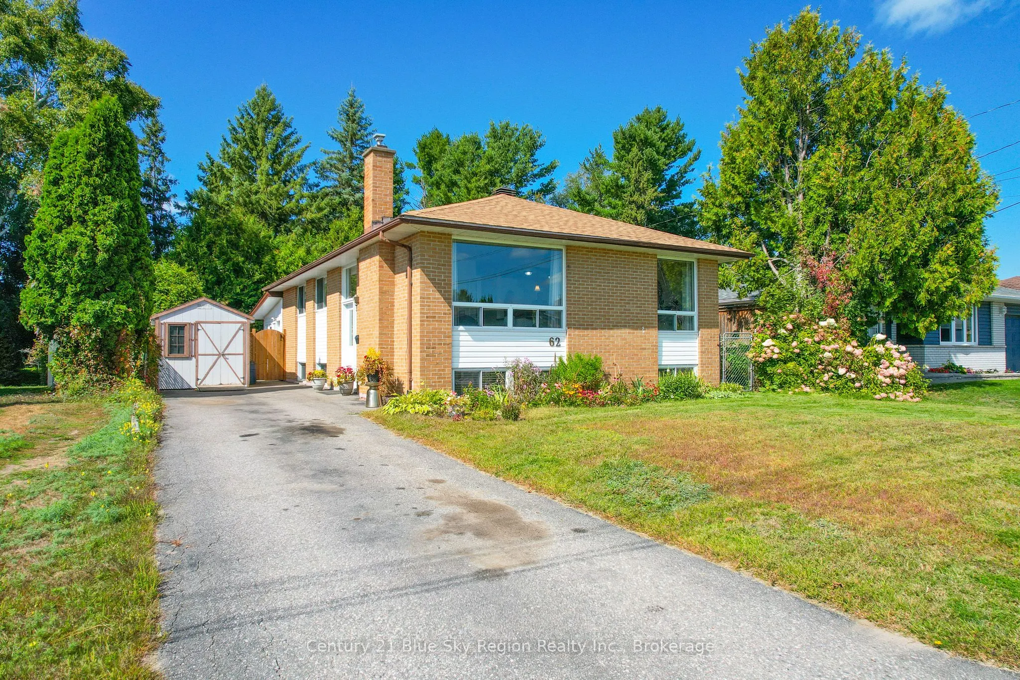 62 Strathcona Drive