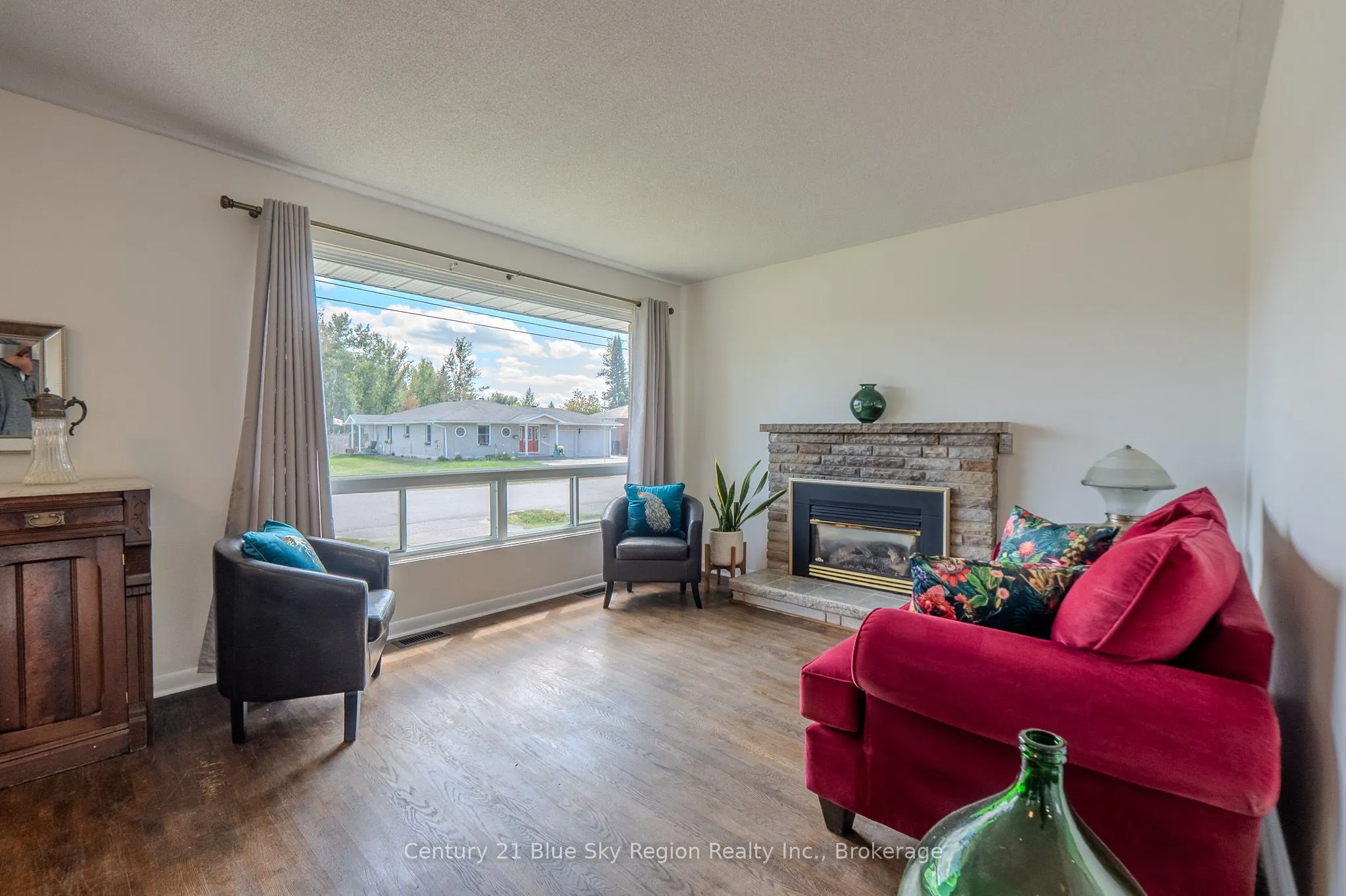 62 Strathcona Drive