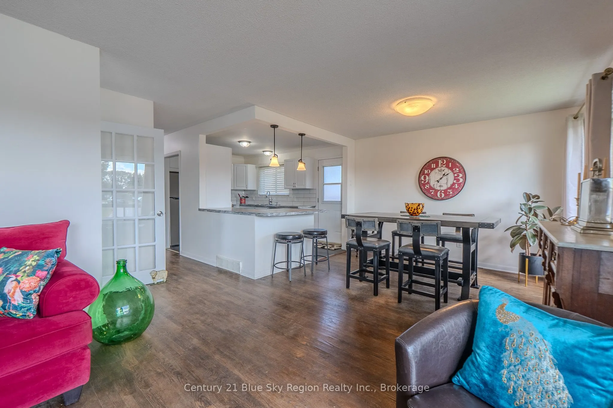 62 Strathcona Drive