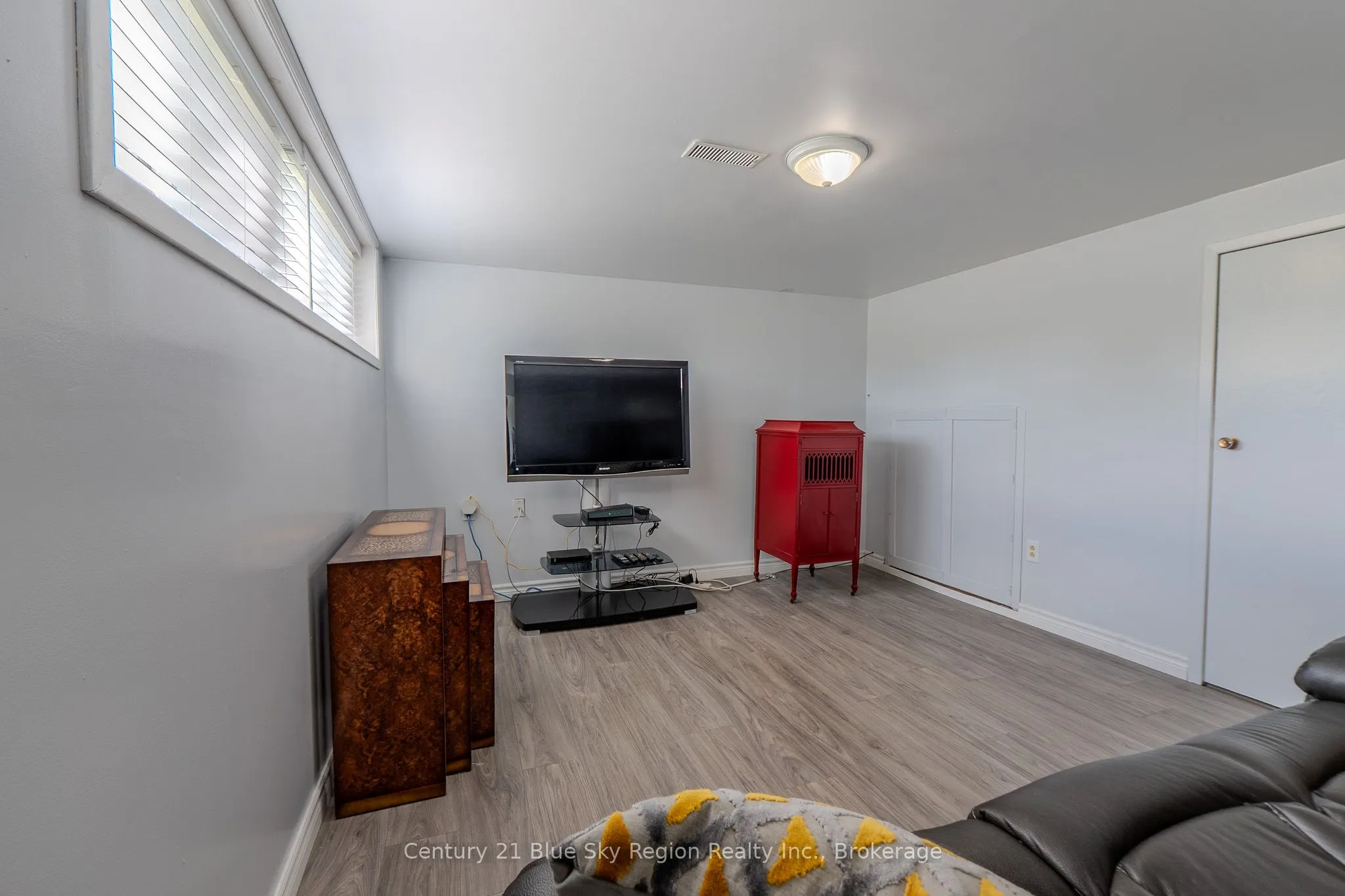 62 Strathcona Drive