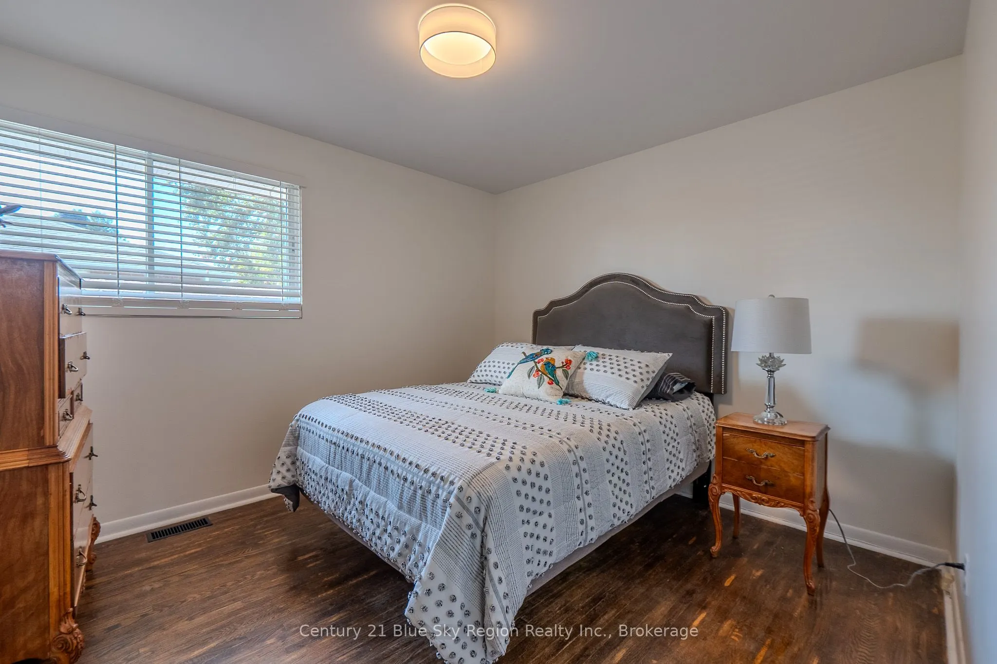 62 Strathcona Drive