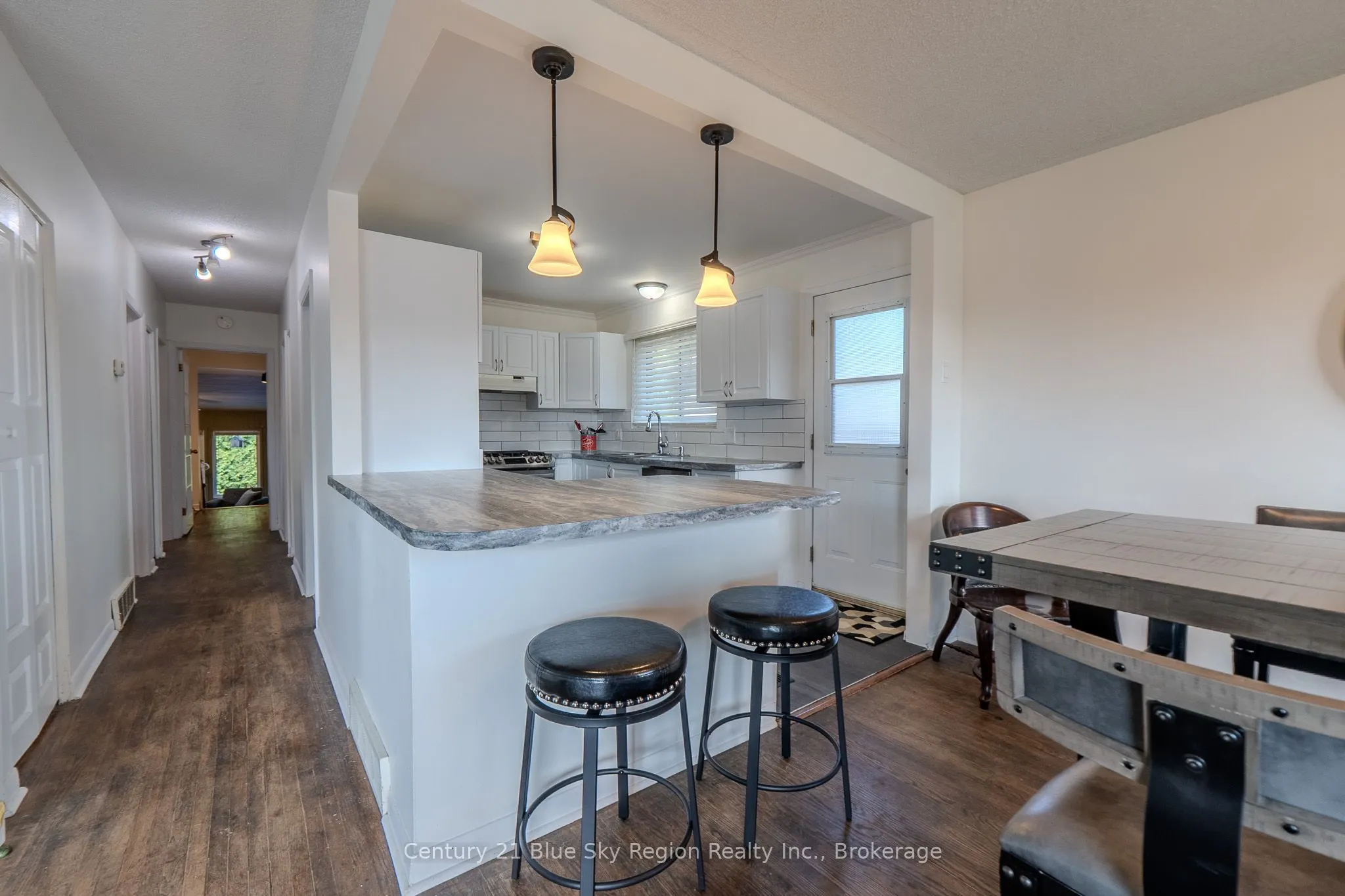 62 Strathcona Drive