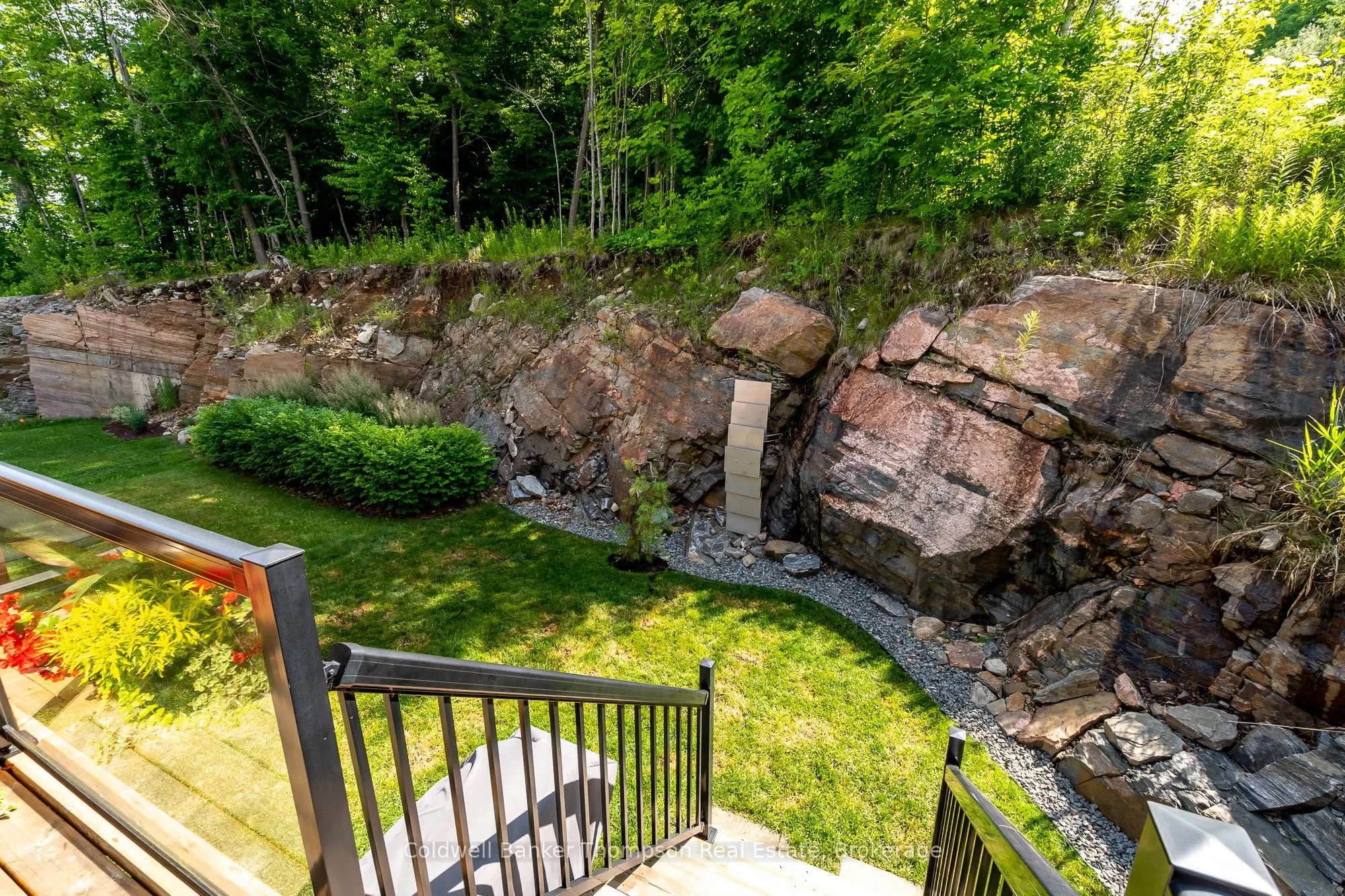21 Cascade Lane