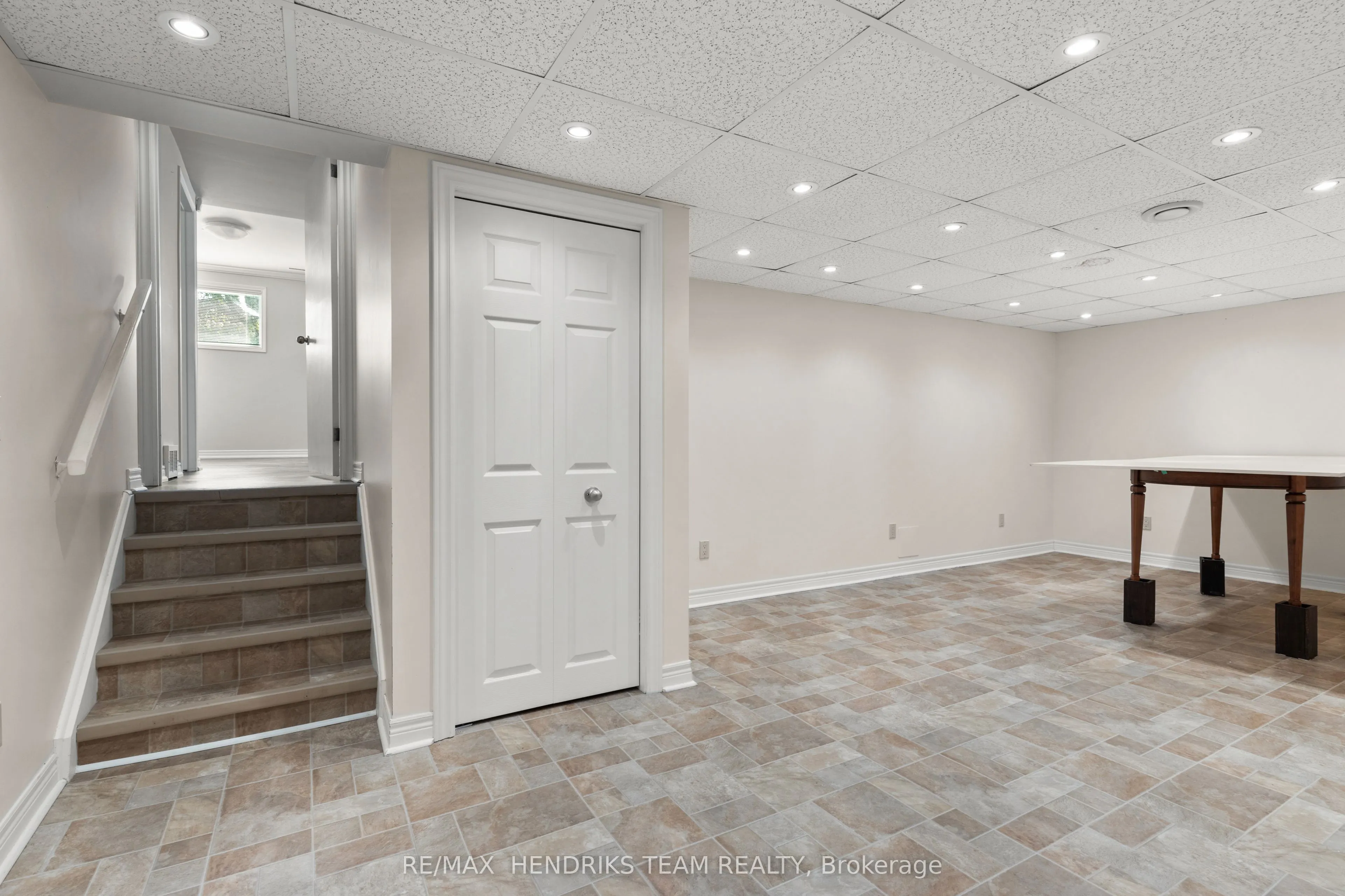 704 Vine Street