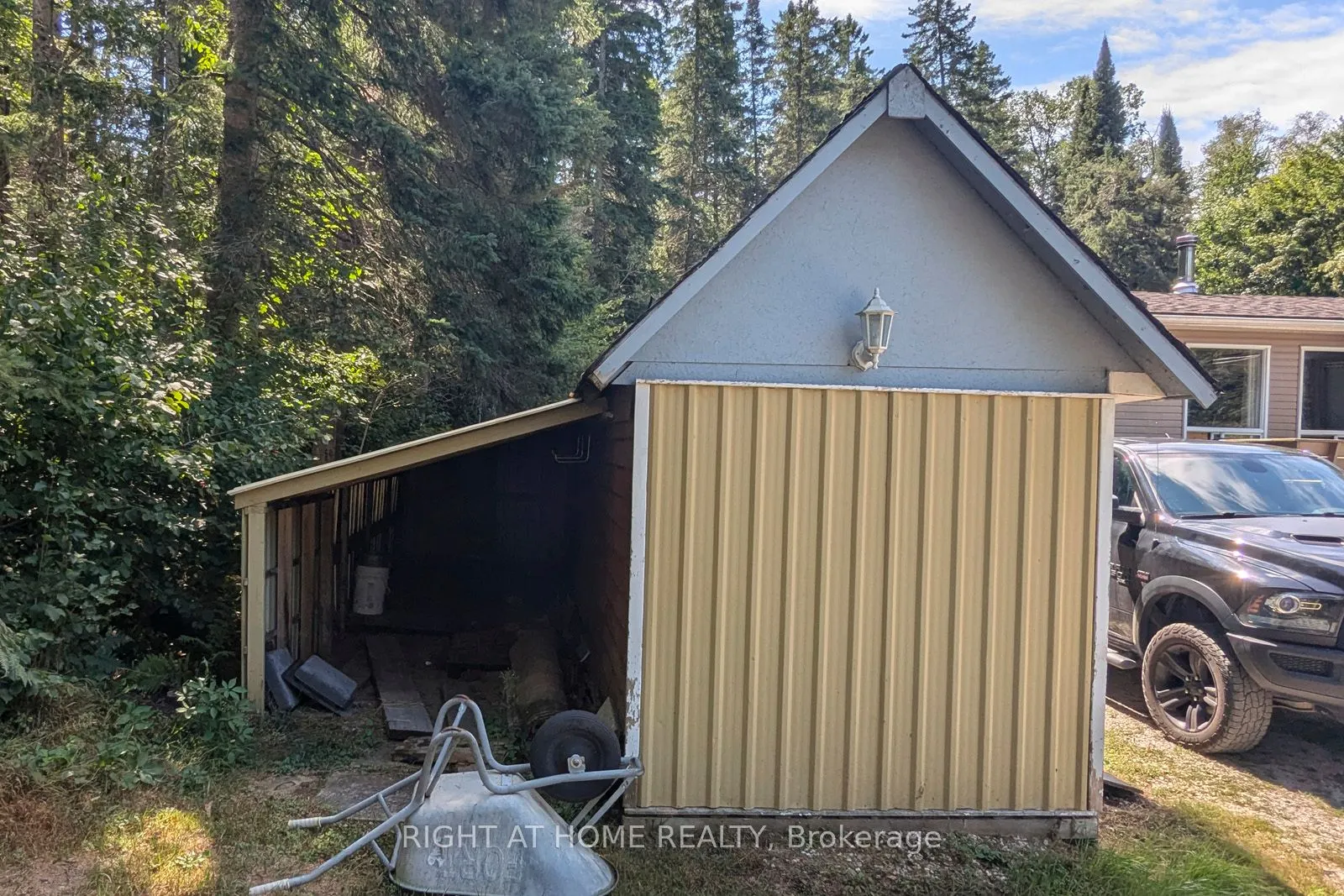 524 BALSAM CHUTES Road