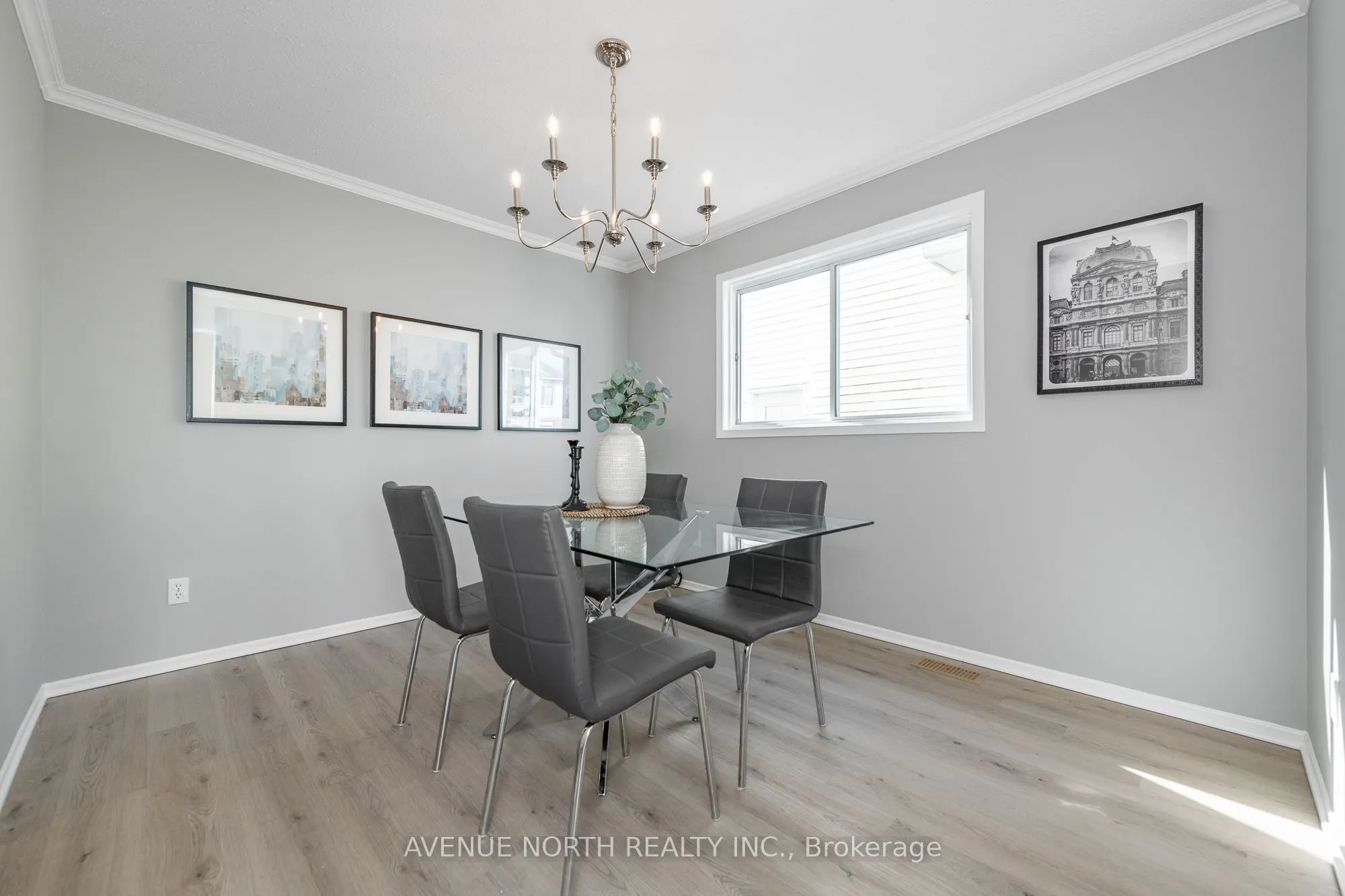 2 CHICKASAW Crescent
