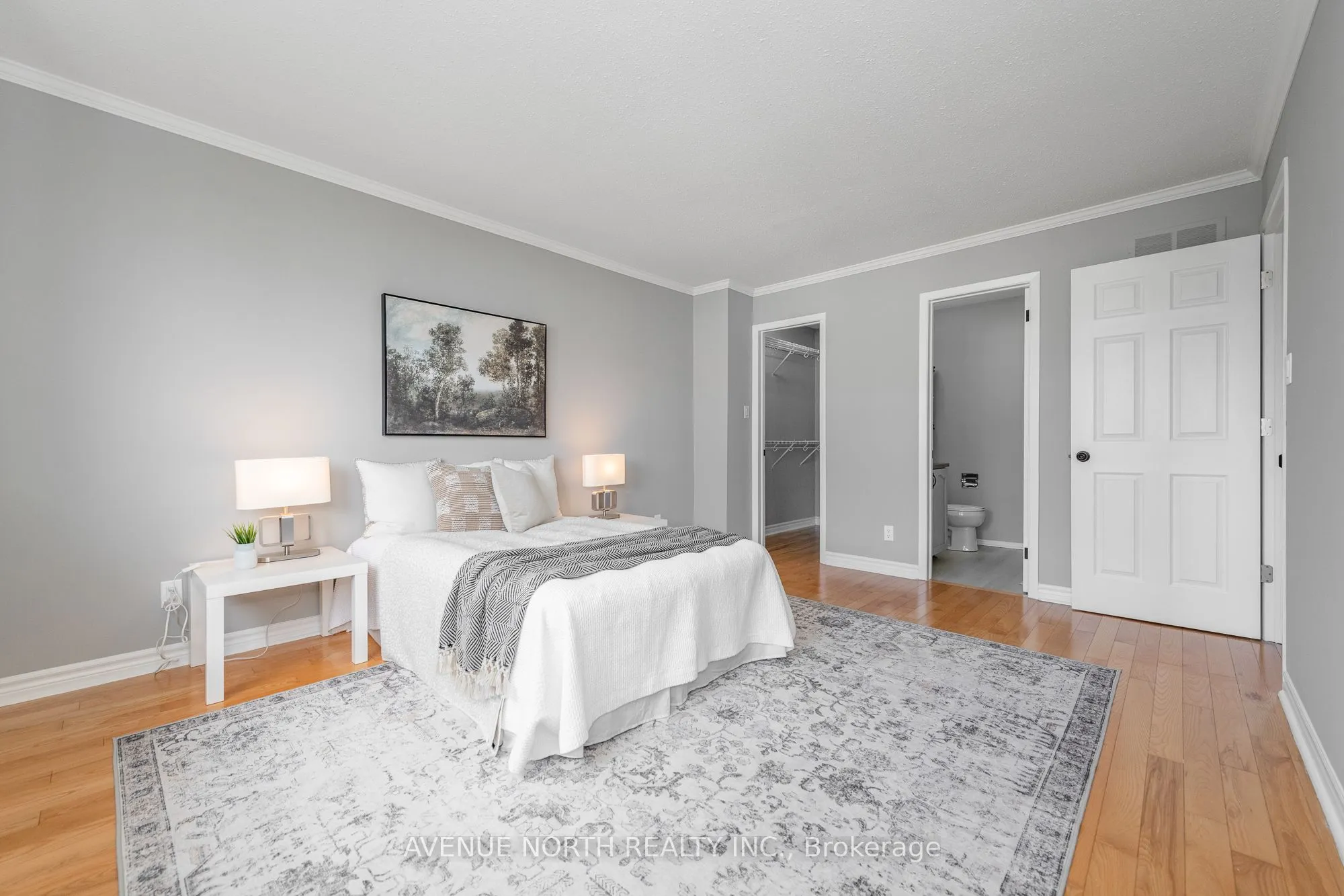 2 CHICKASAW Crescent