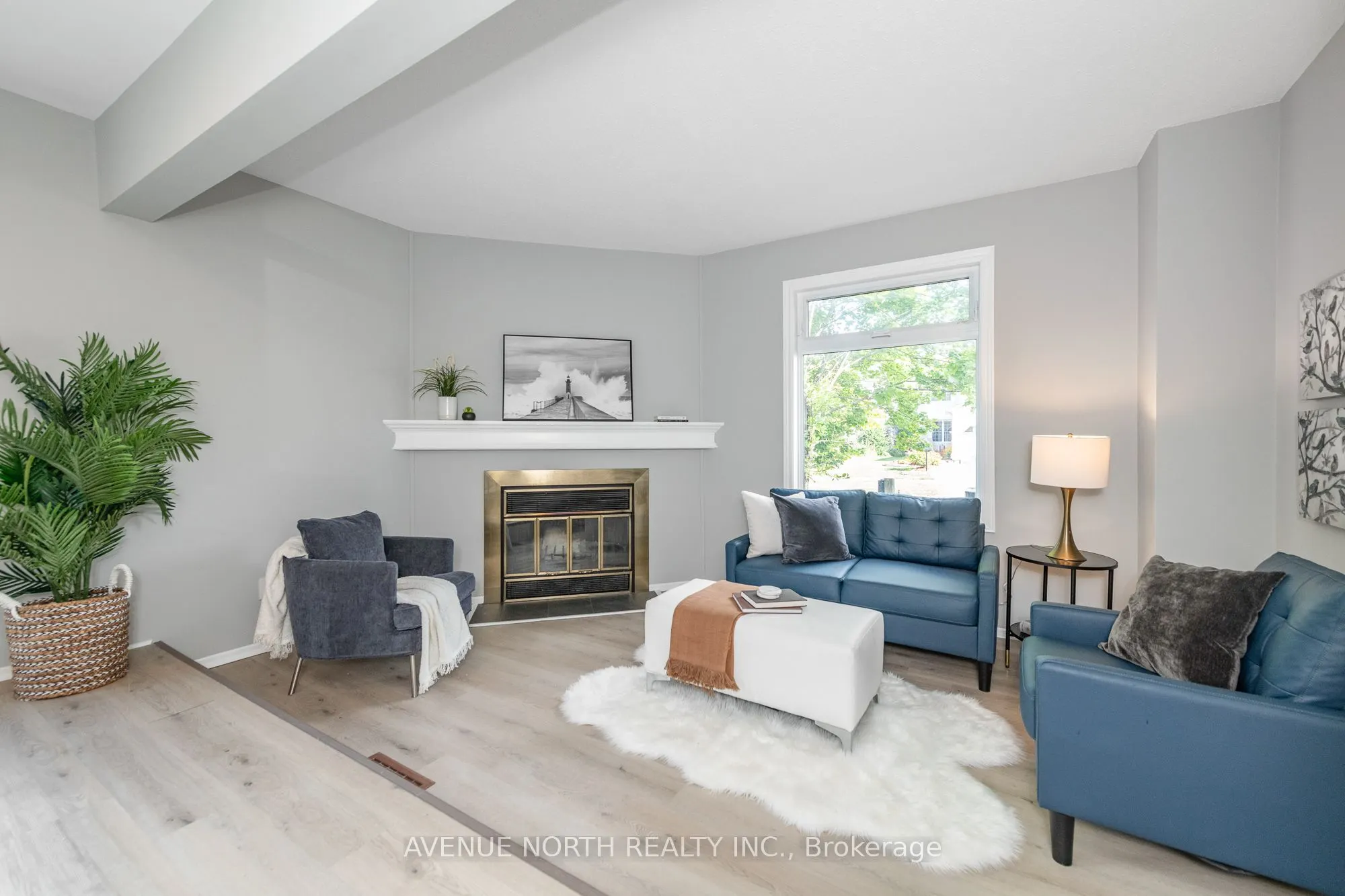2 CHICKASAW Crescent