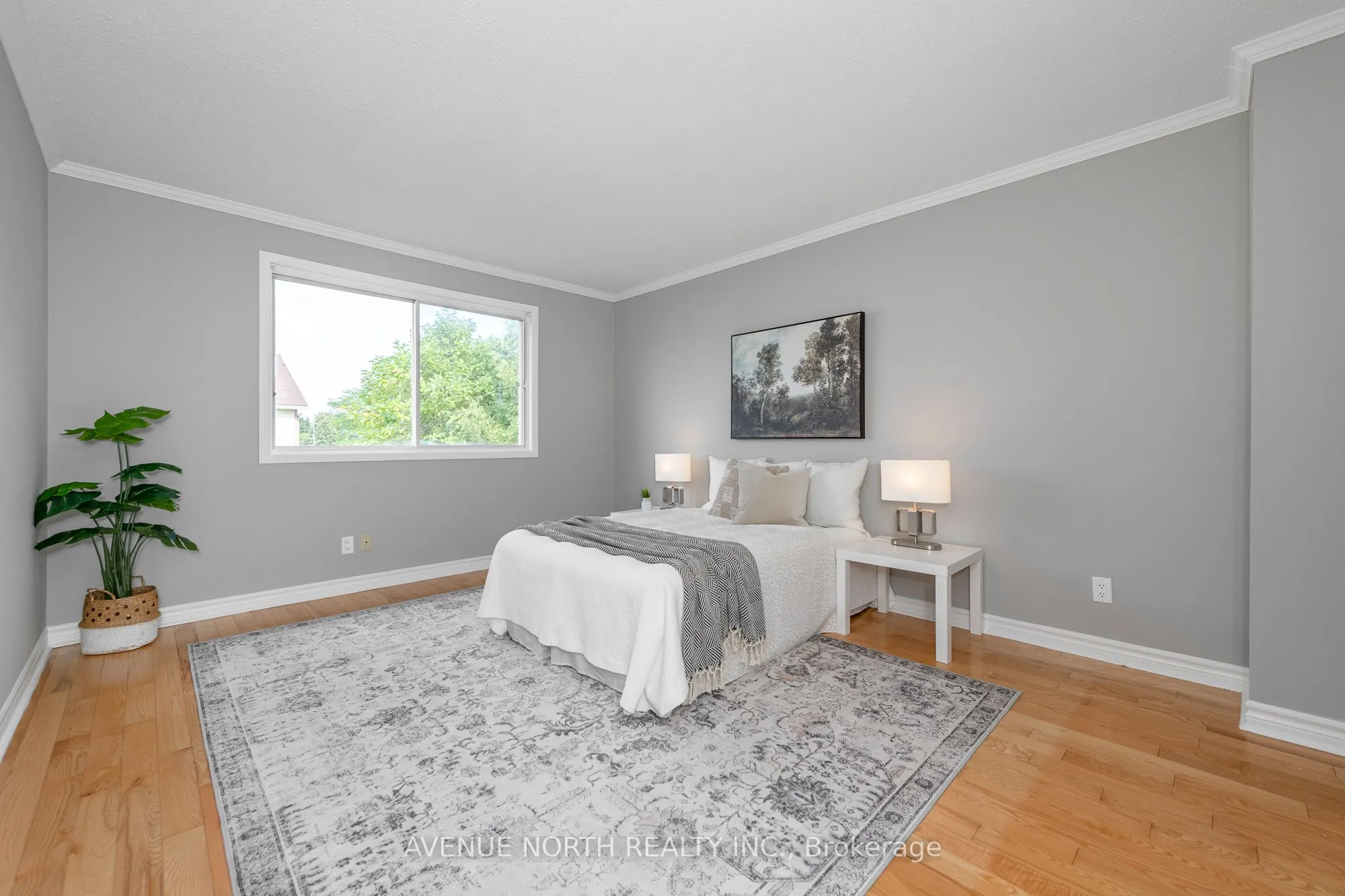 2 CHICKASAW Crescent