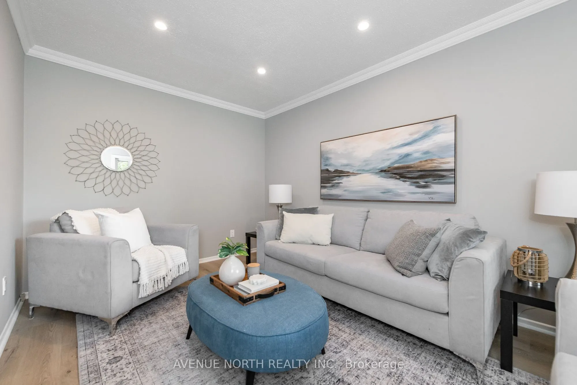 2 CHICKASAW Crescent