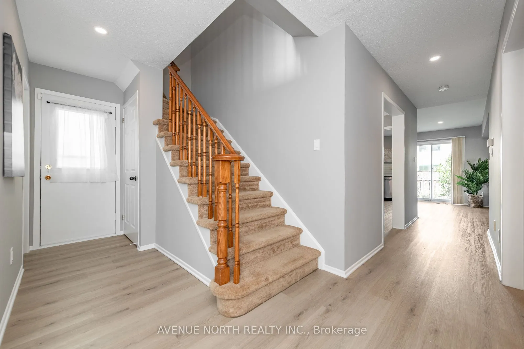 2 CHICKASAW Crescent