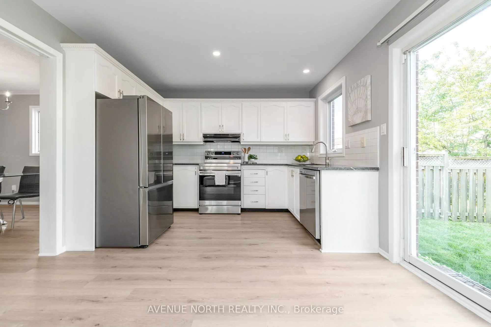 2 CHICKASAW Crescent