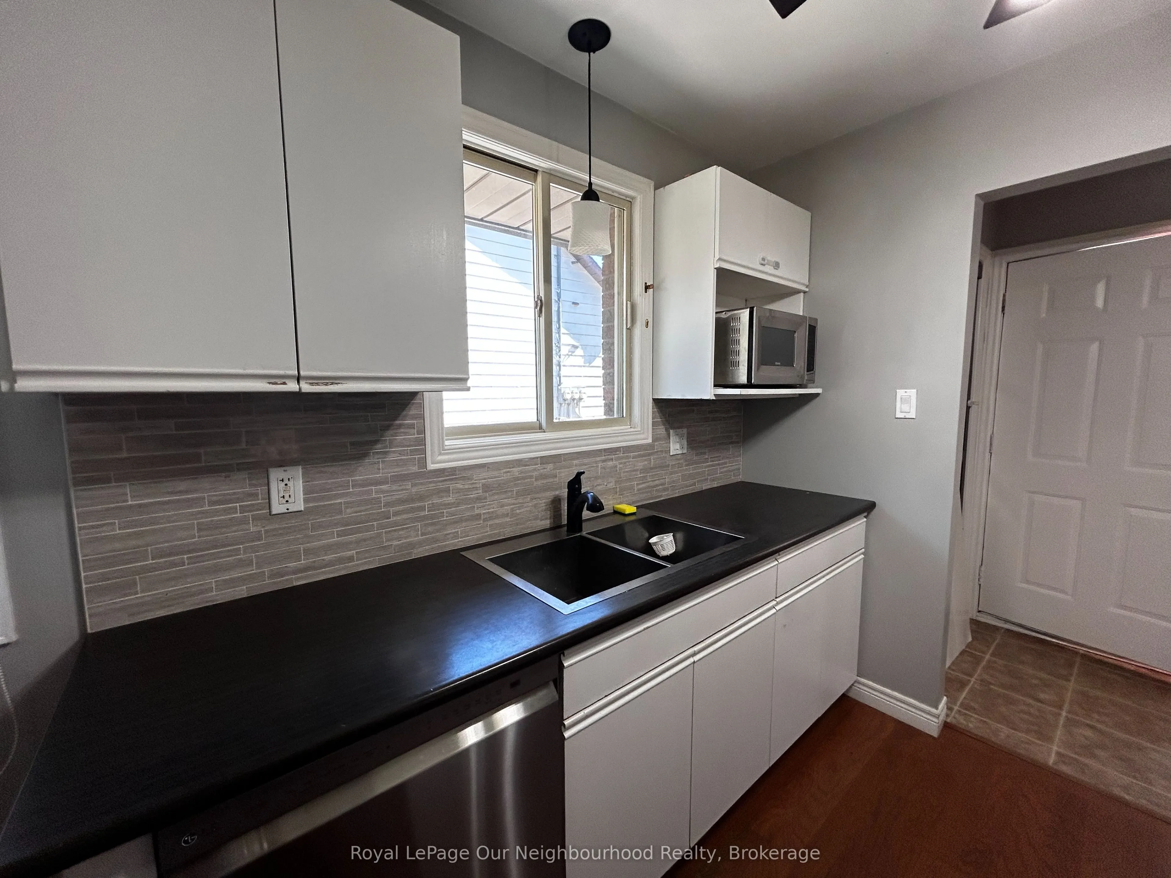 64 Fifth Avenue, #1