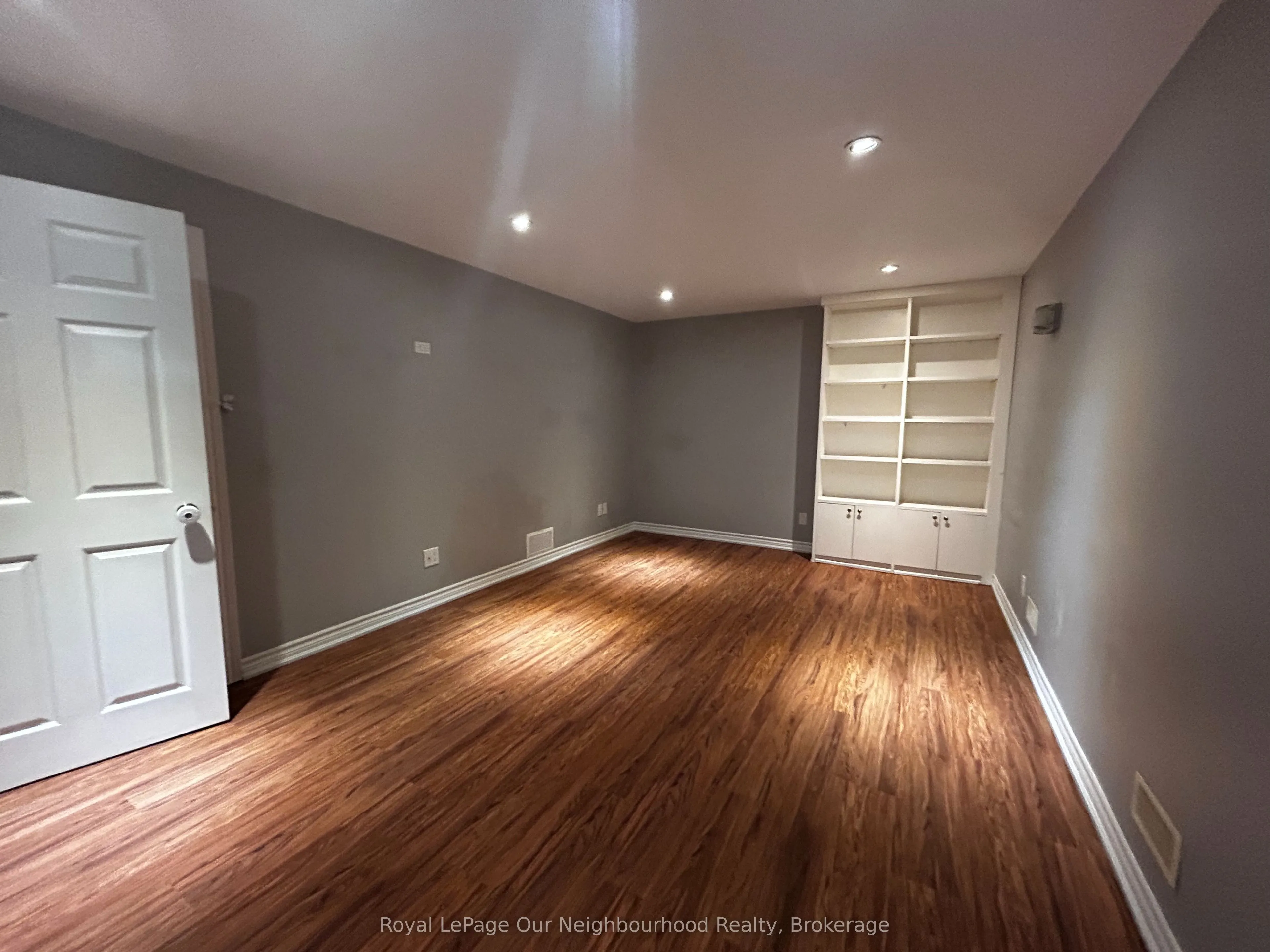 64 Fifth Avenue, #1