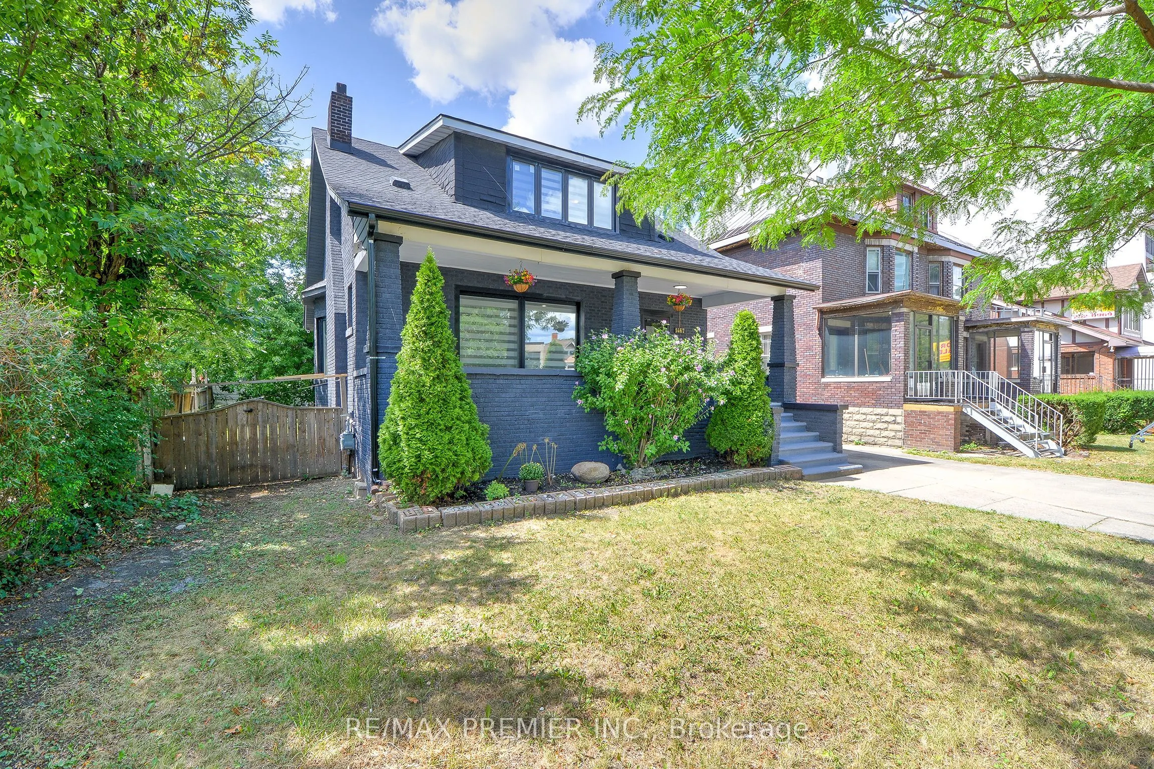 1467 Ouellette Avenue