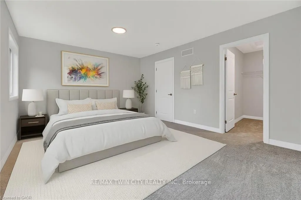143 ELGIN Street N, #67