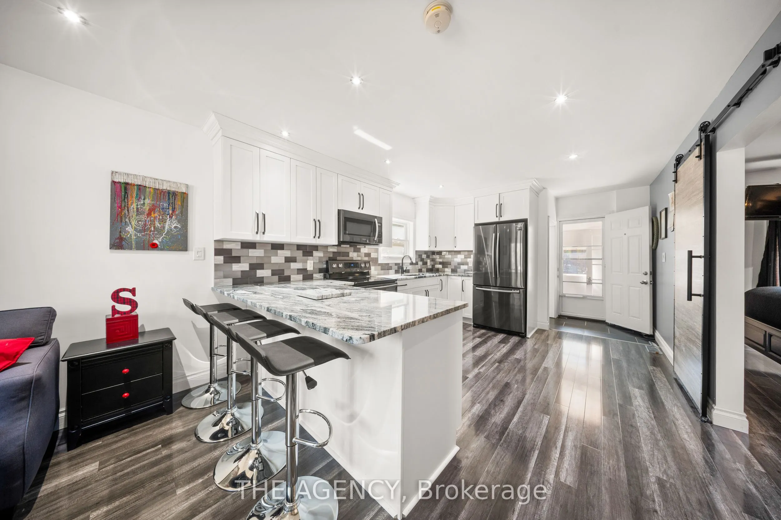291 Maple Avenue