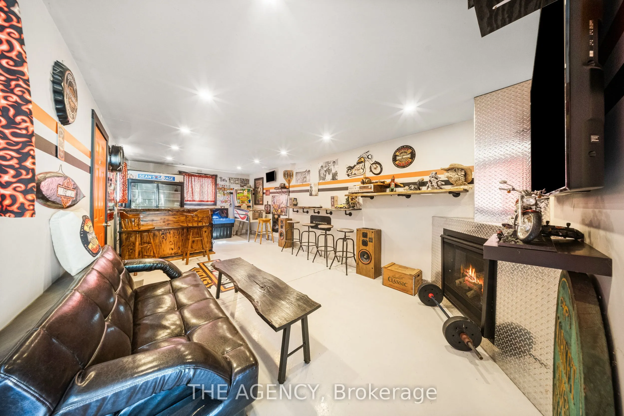291 Maple Avenue