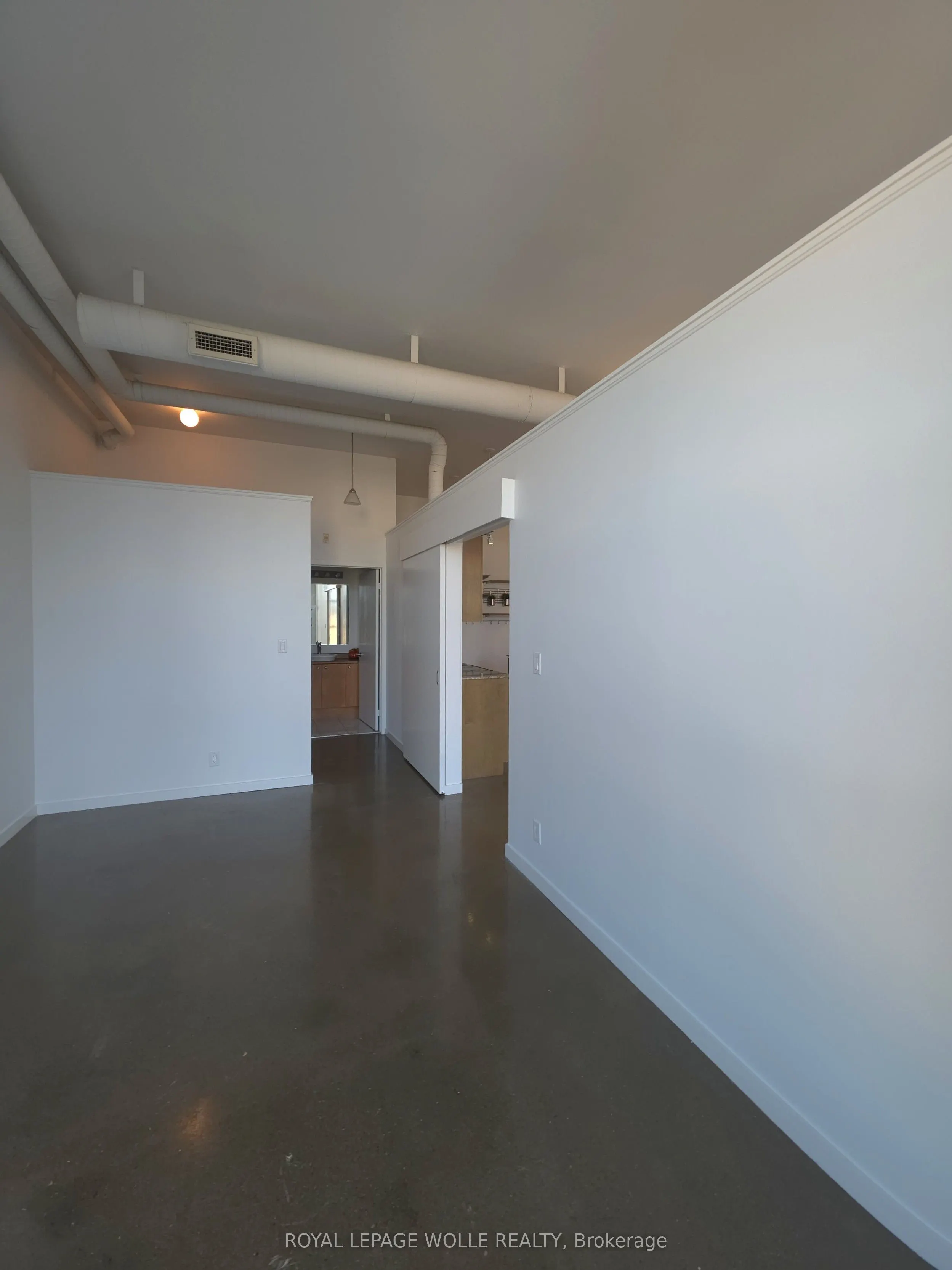 404 King Street W #620