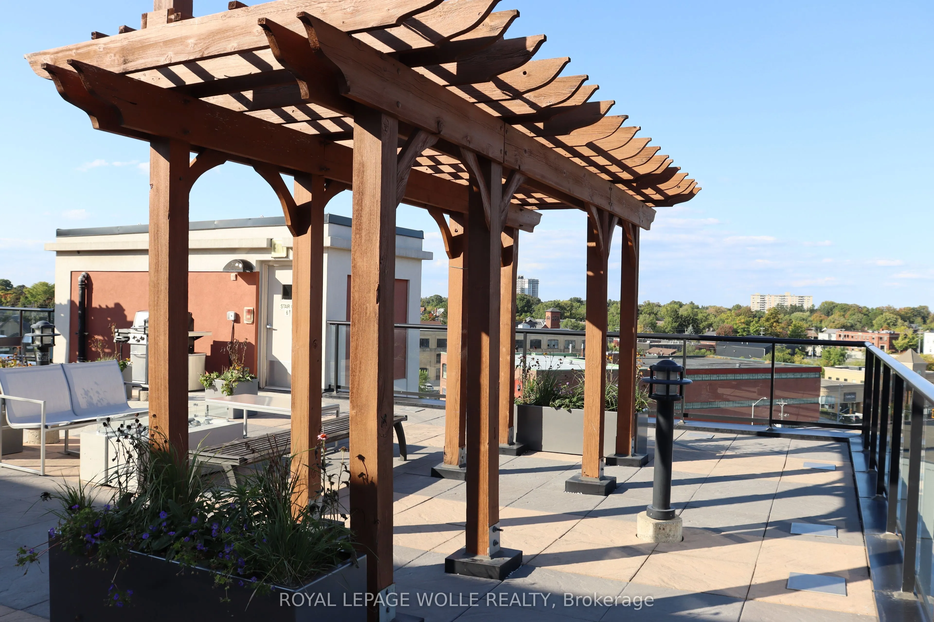 404 King Street W, #620