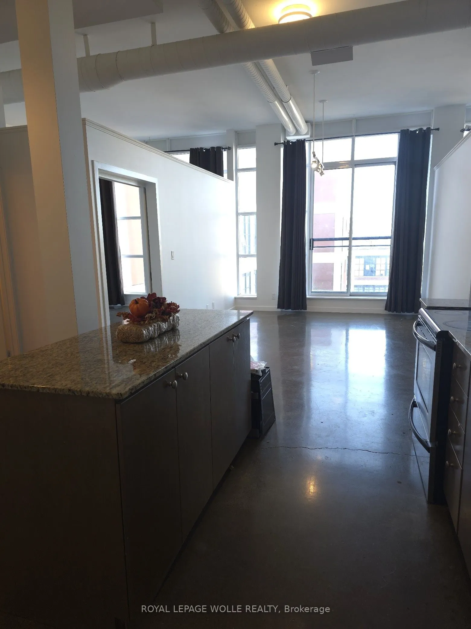404 King Street W #620