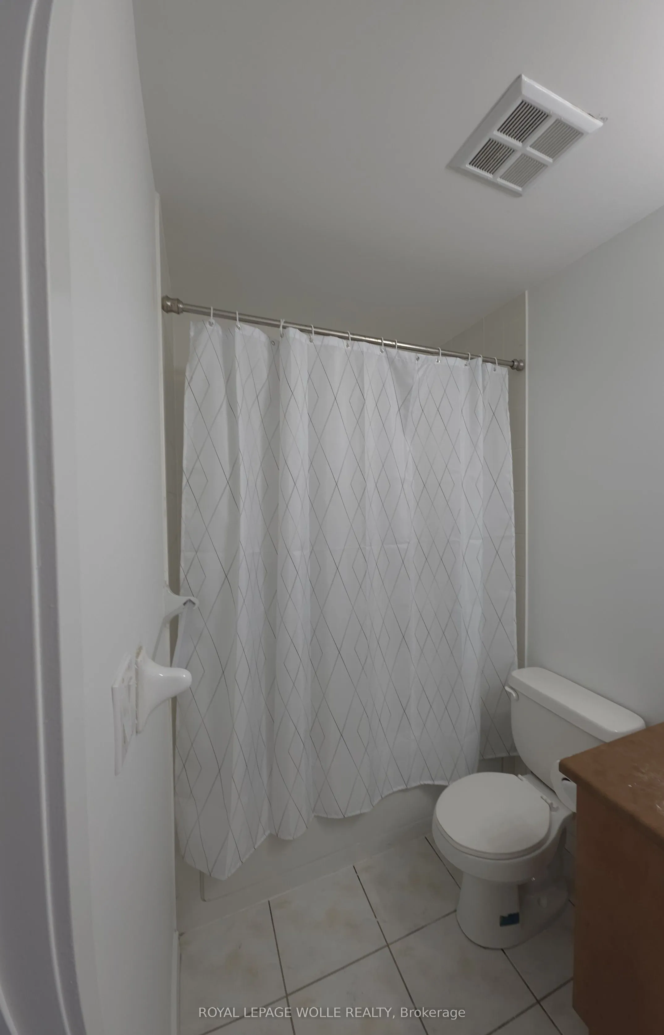 404 King Street W #620