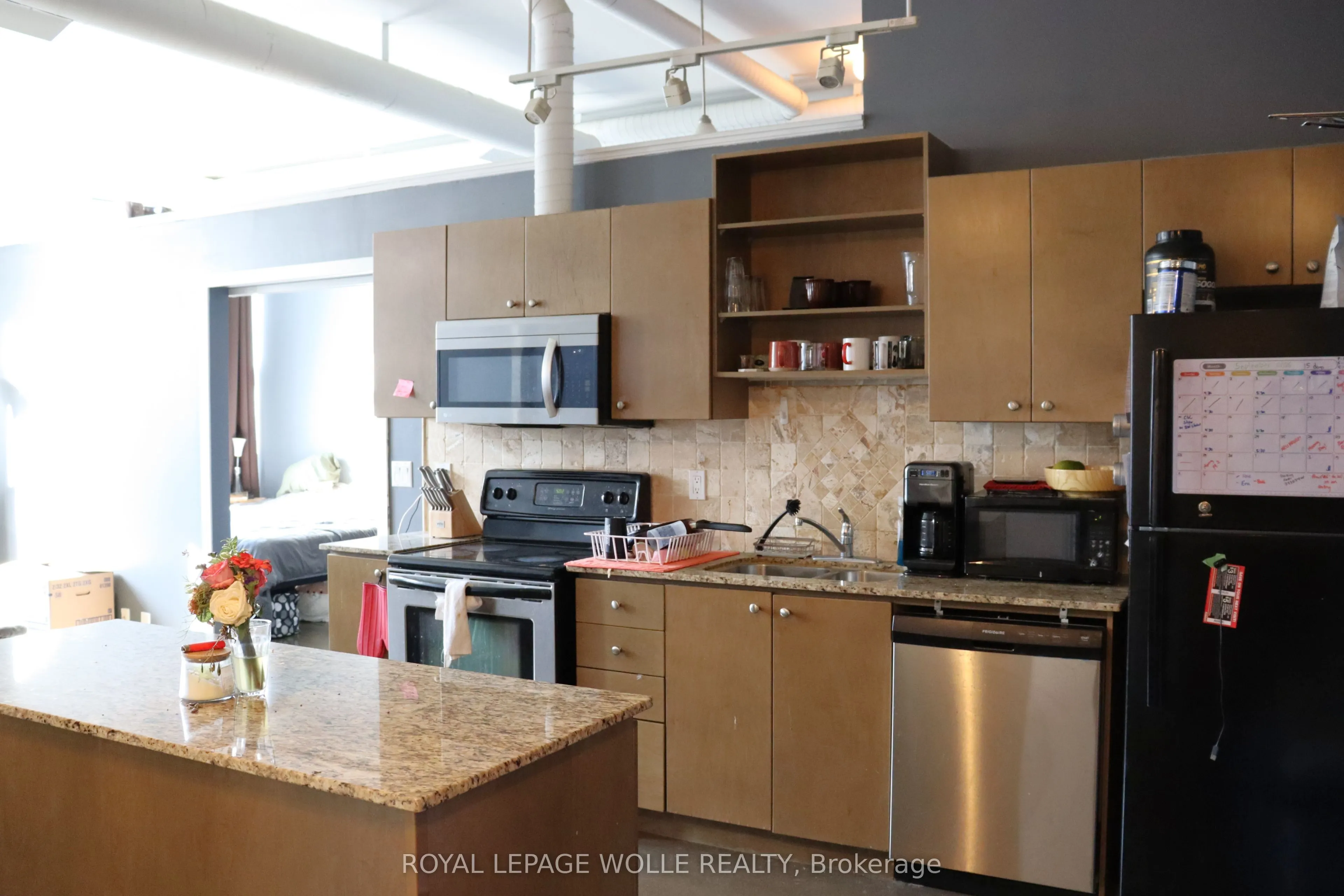 404 King Street W, #620