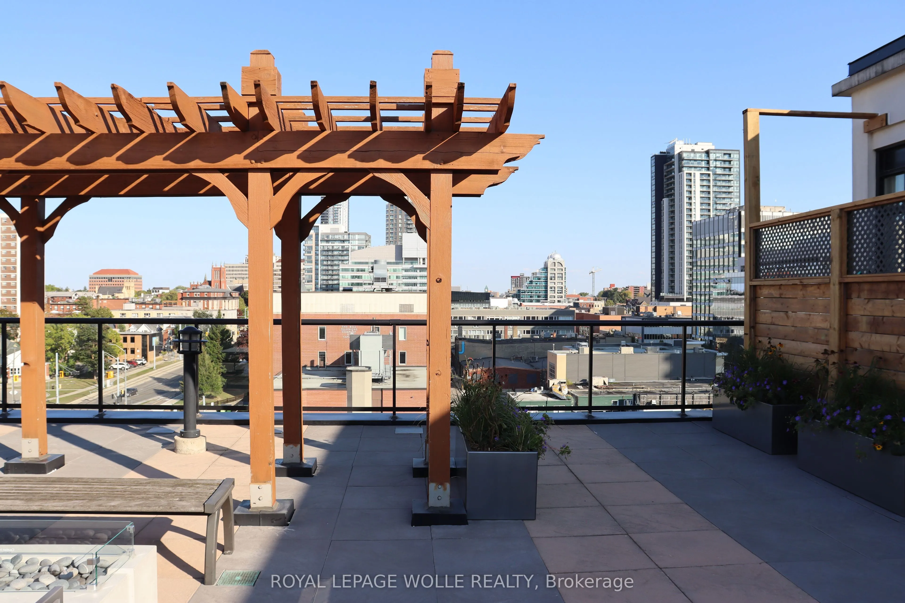 404 King Street W, #620