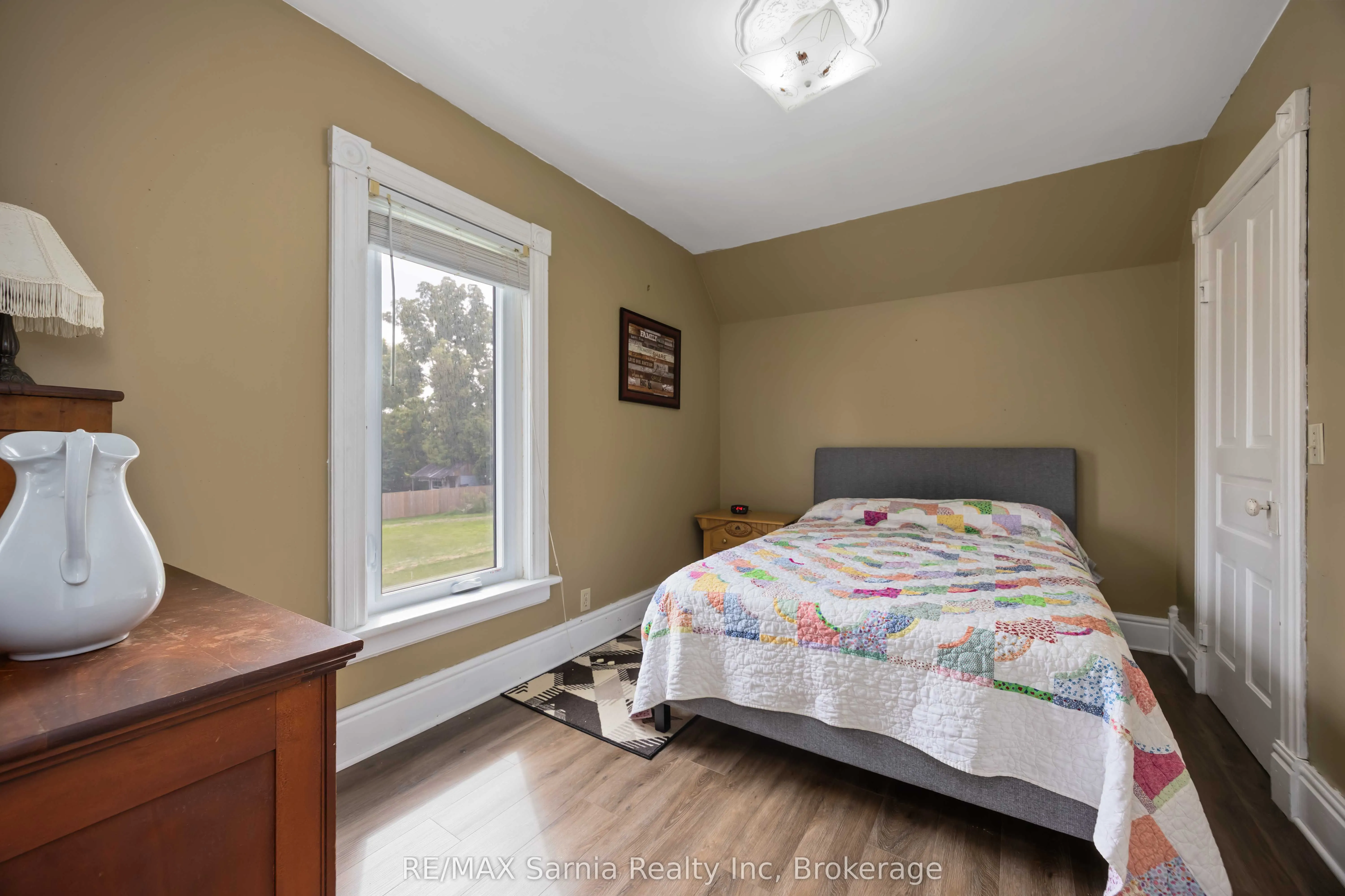 3239 Elgin Street