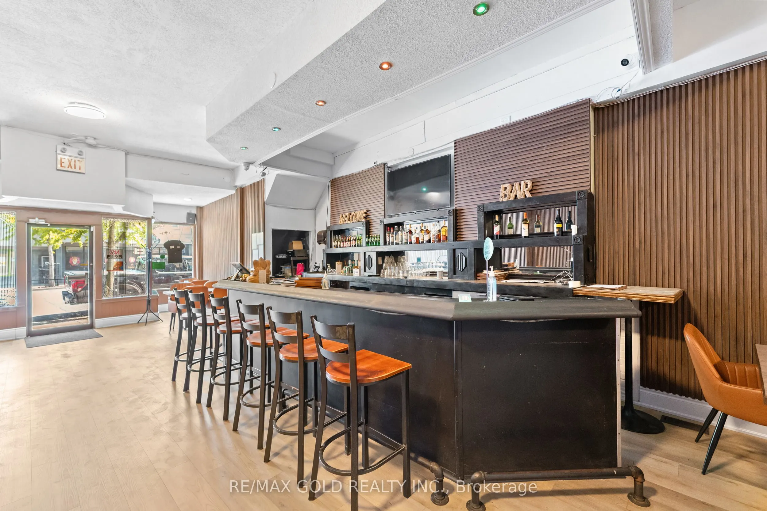 5899 MAIN Street