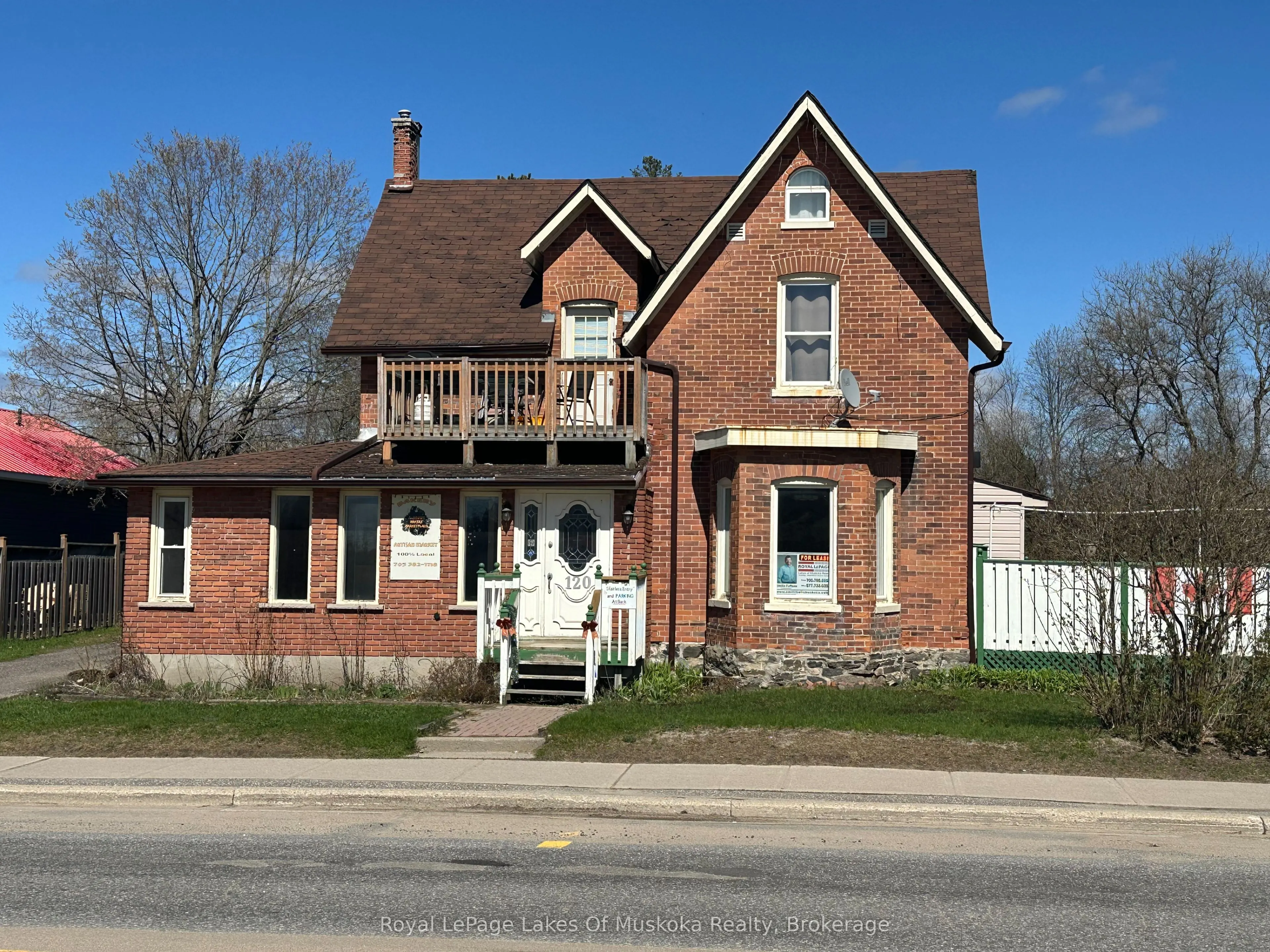 120 ONTARIO Street
