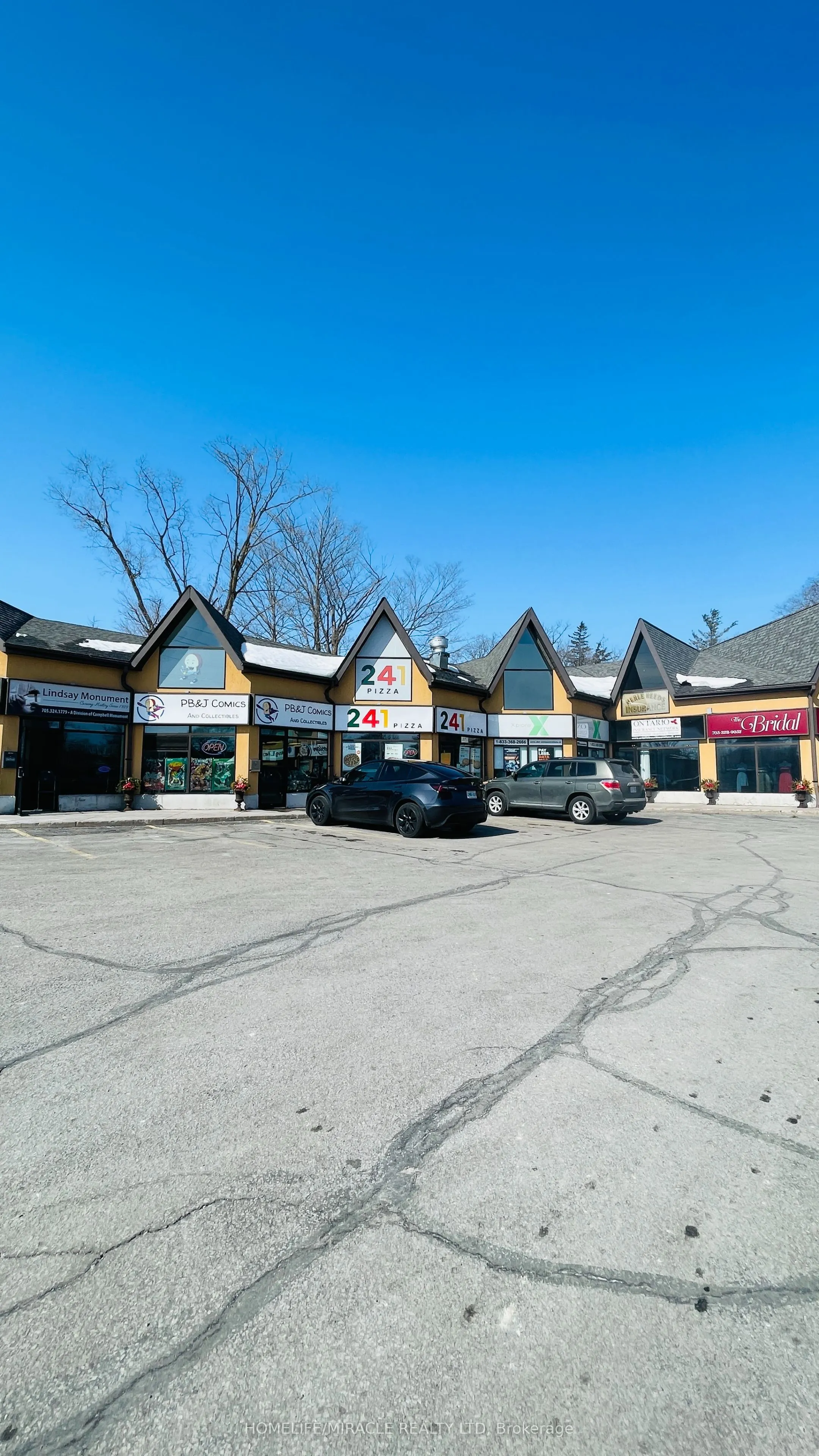 230-232 Kent Street W, #3