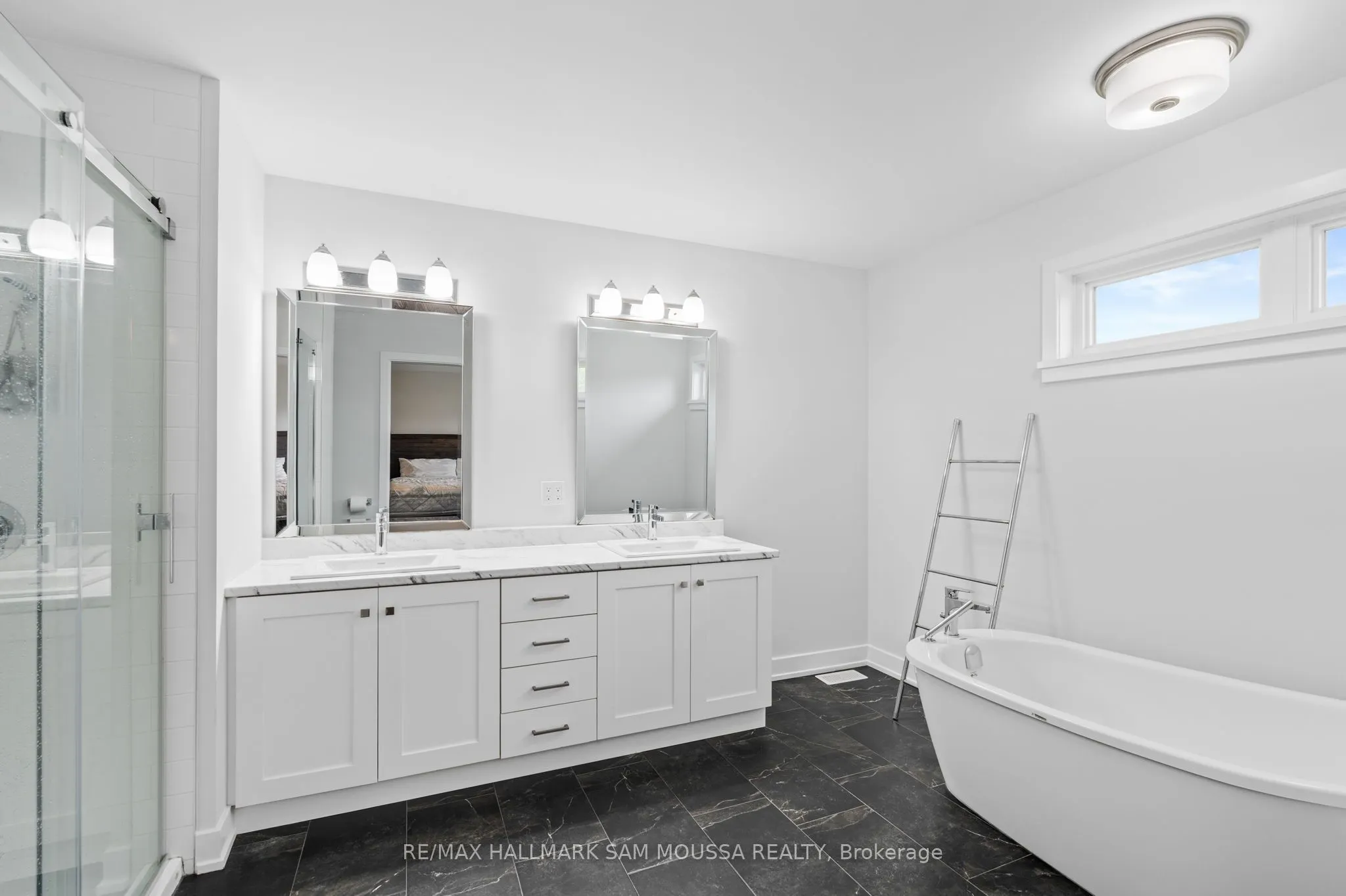 33 Mac Beattie Drive