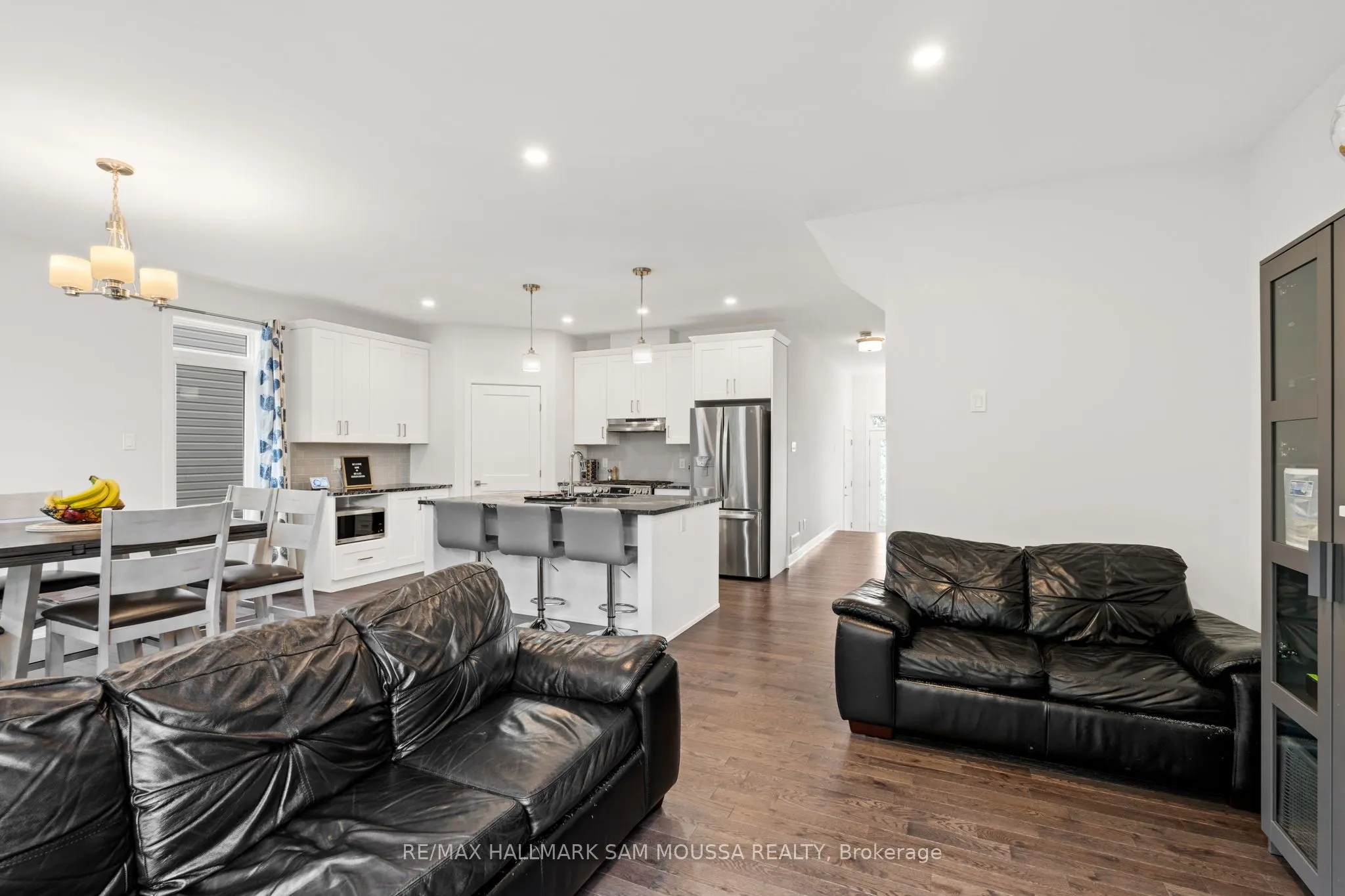33 Mac Beattie Drive