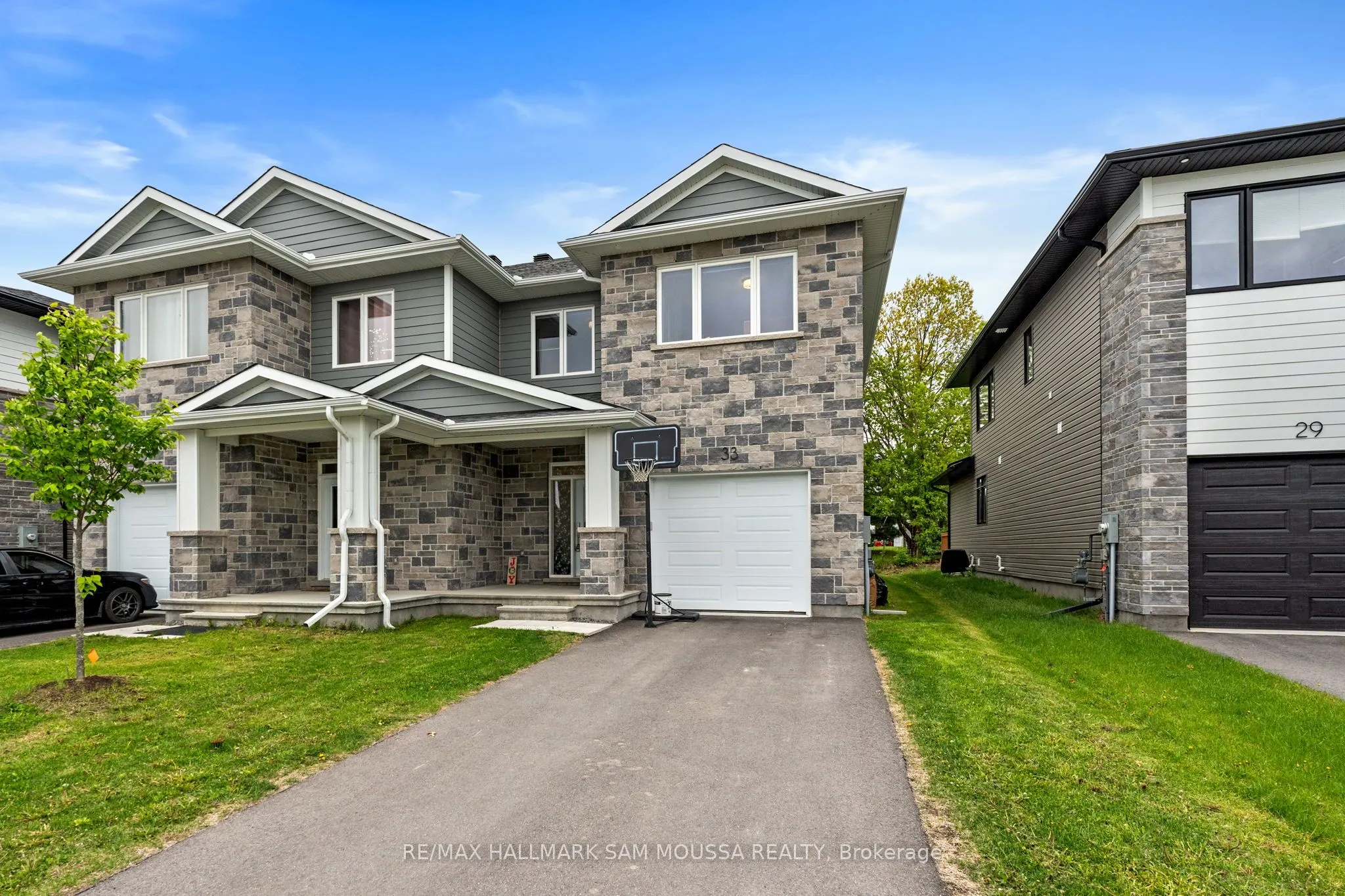 33 Mac Beattie Drive