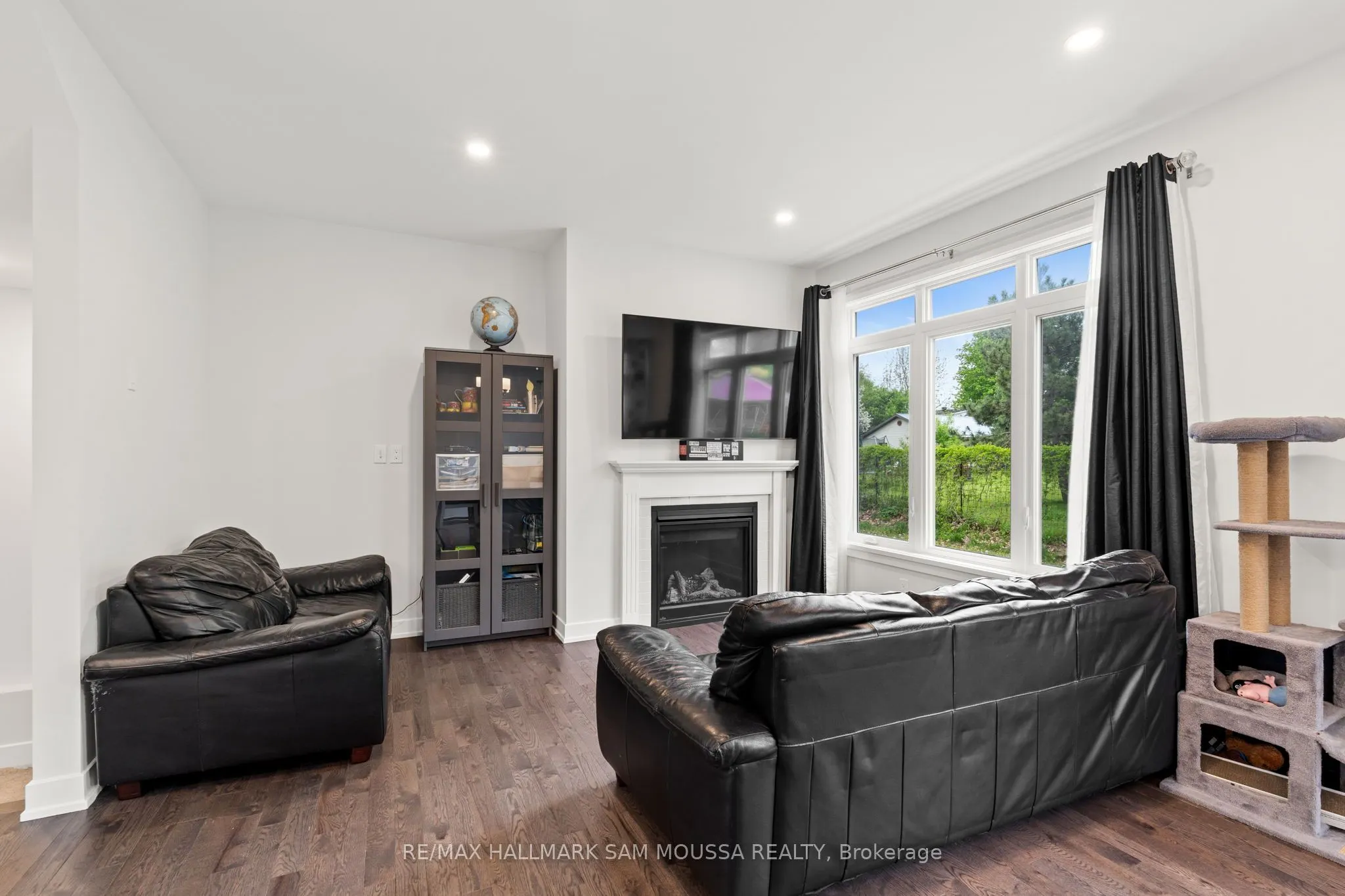 33 Mac Beattie Drive
