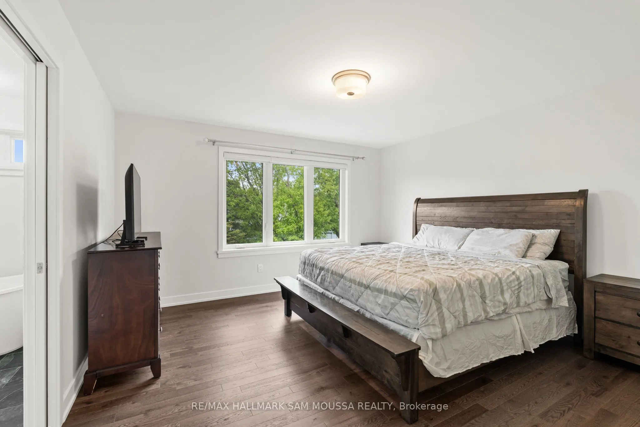 33 Mac Beattie Drive