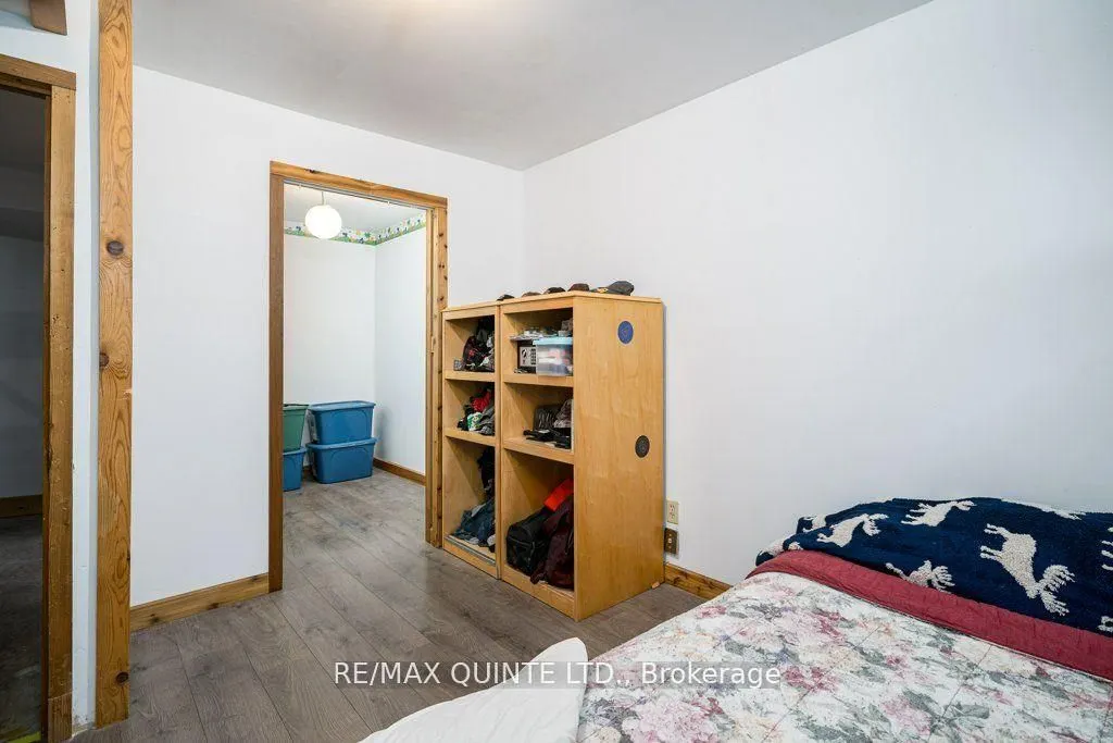 348 River Street W