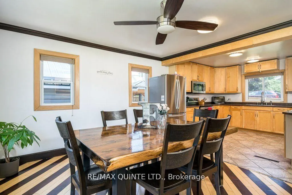 348 River Street W