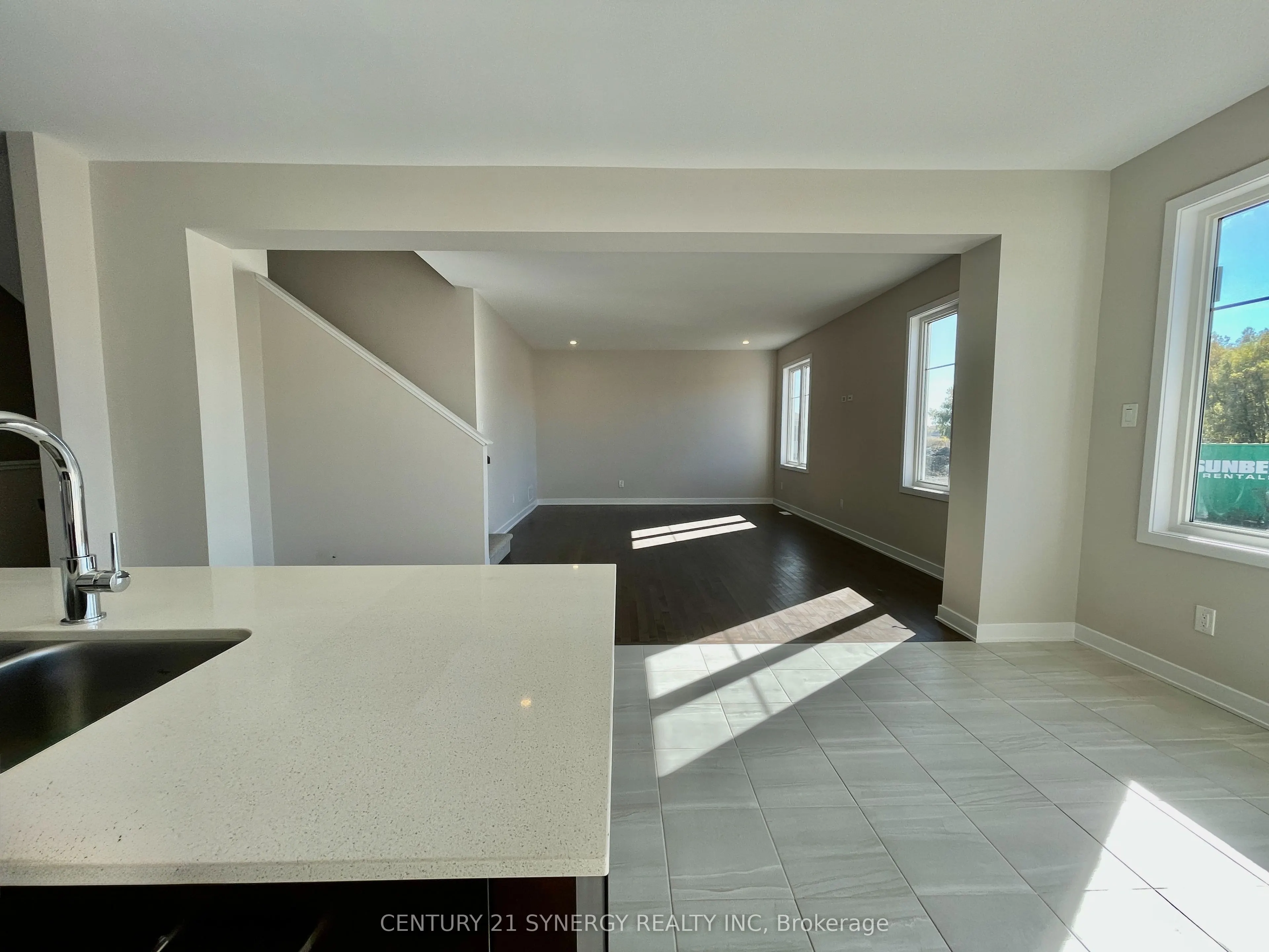862 Henslows Circle