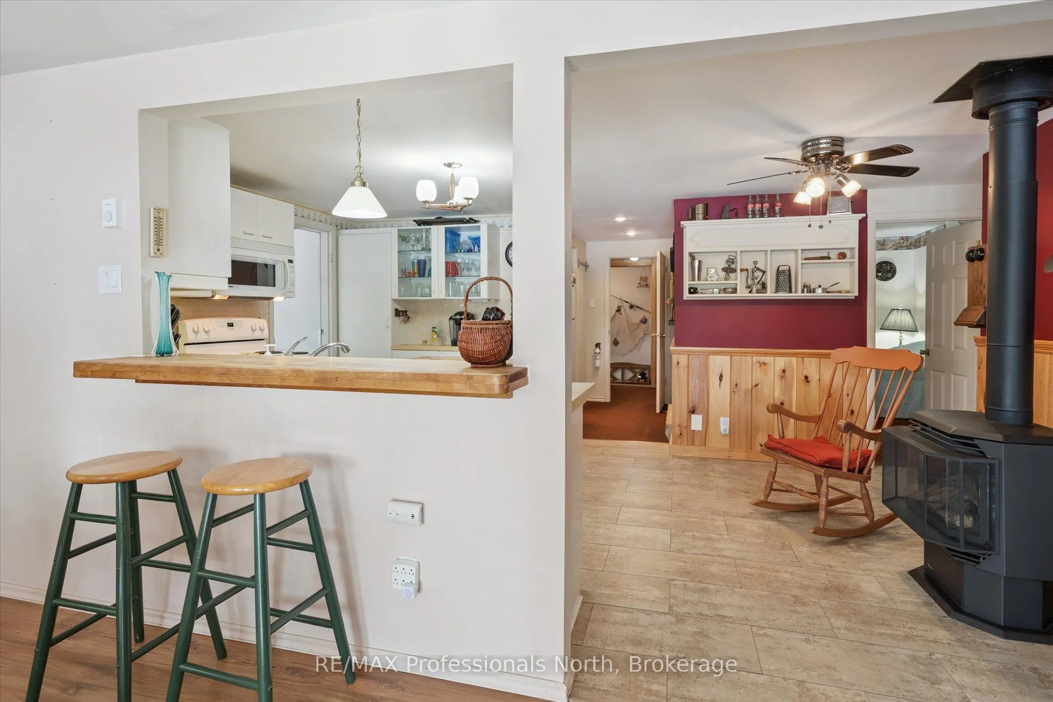 166 Lakeview Avenue