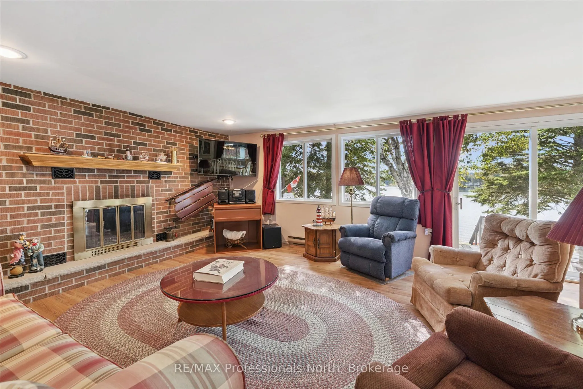 166 Lakeview Avenue