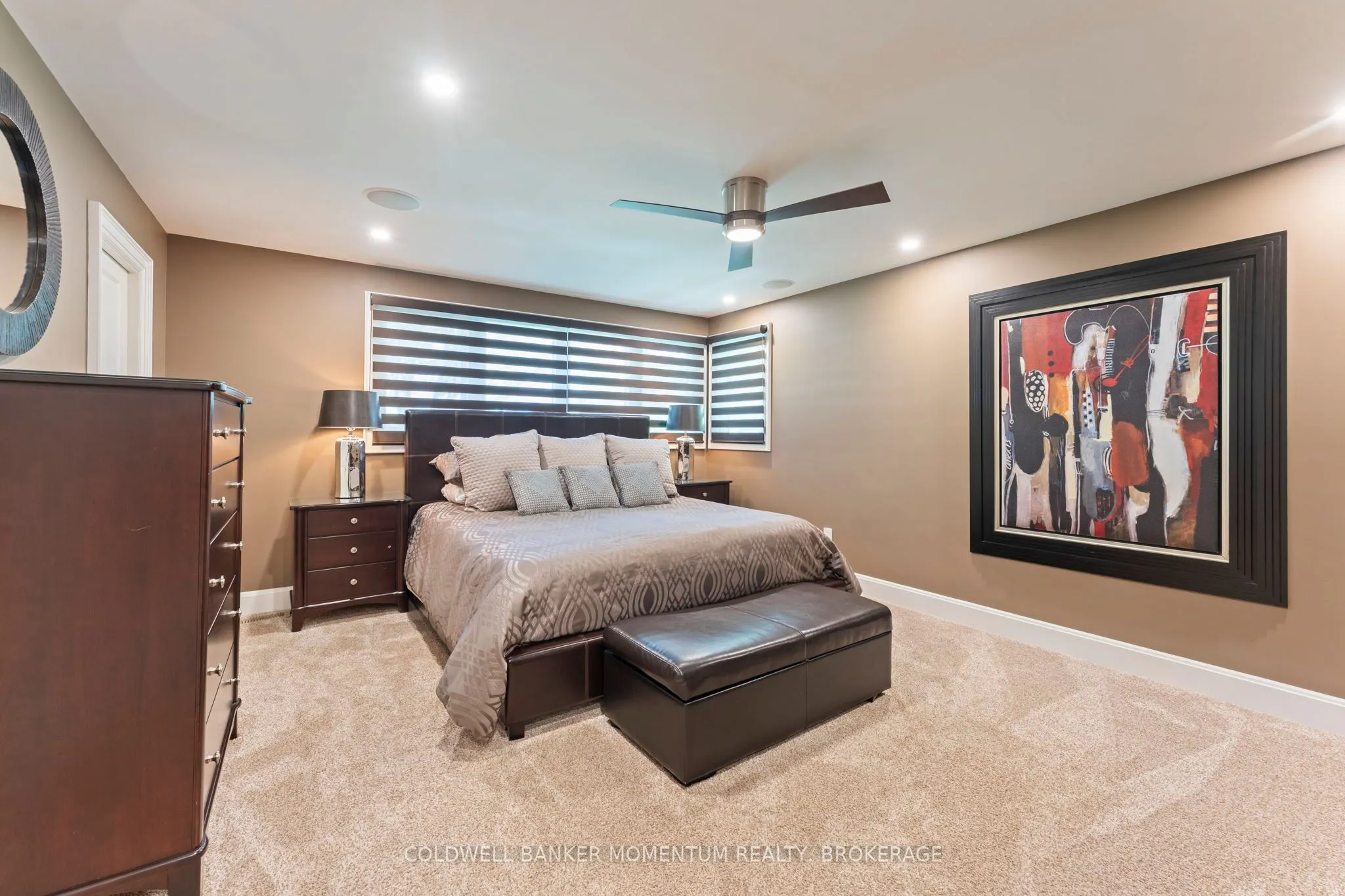25 Sunset Drive