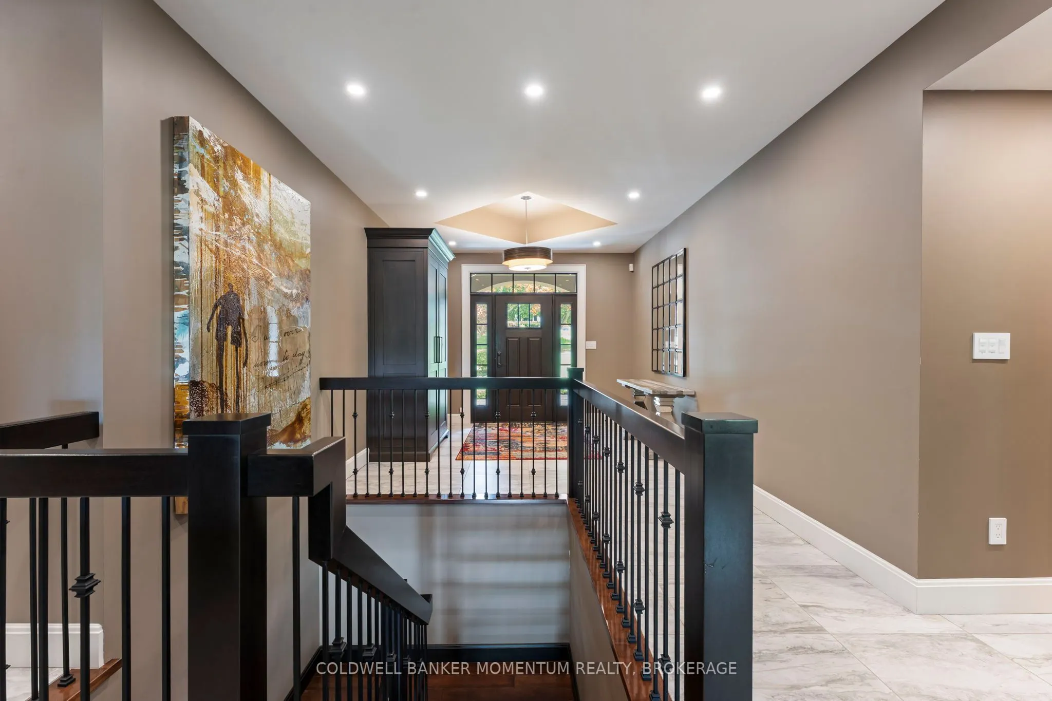 25 Sunset Drive