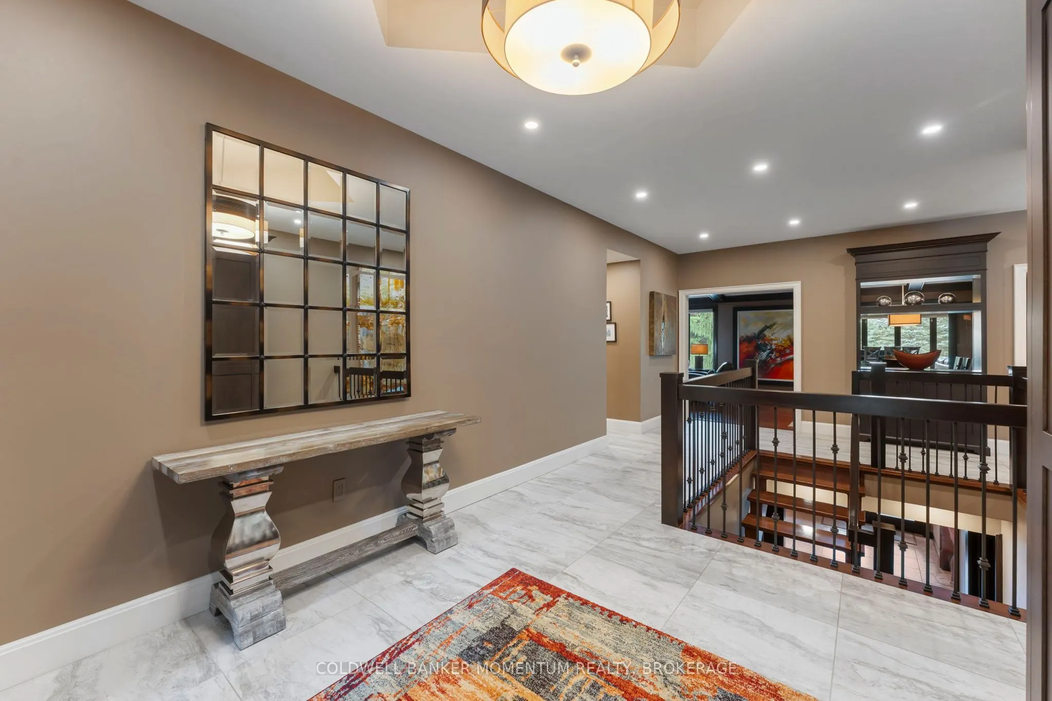 25 Sunset Drive