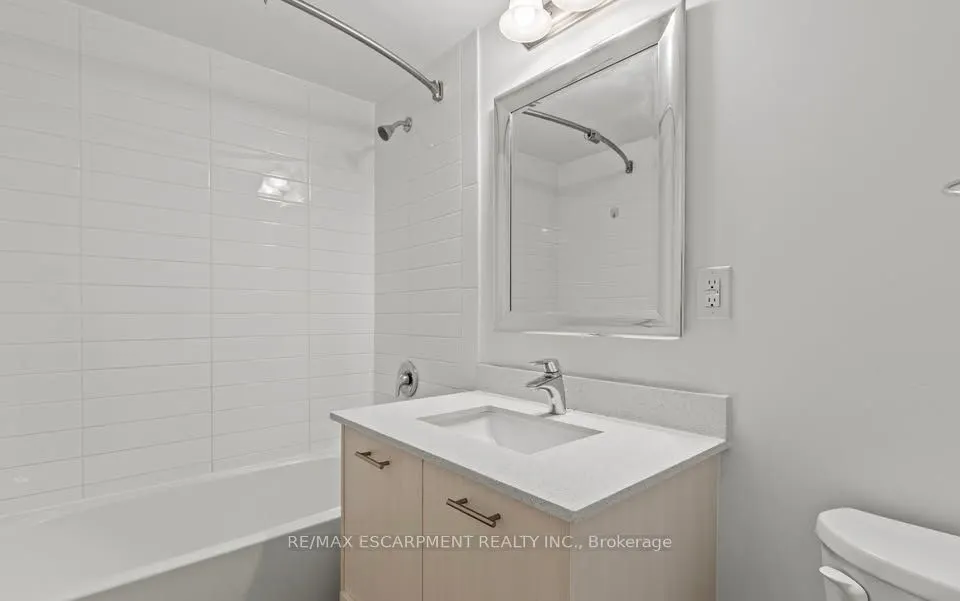 220 Cannon Street E, #708