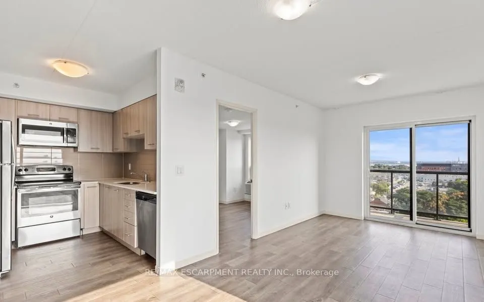 220 Cannon Street E, #708
