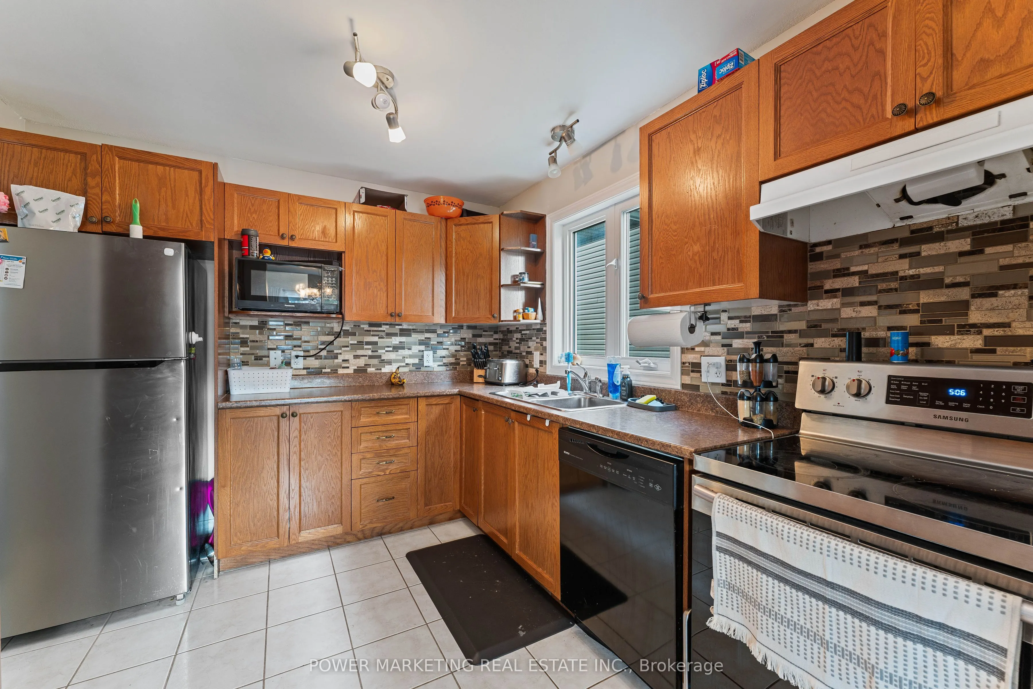 270 MICA Crescent