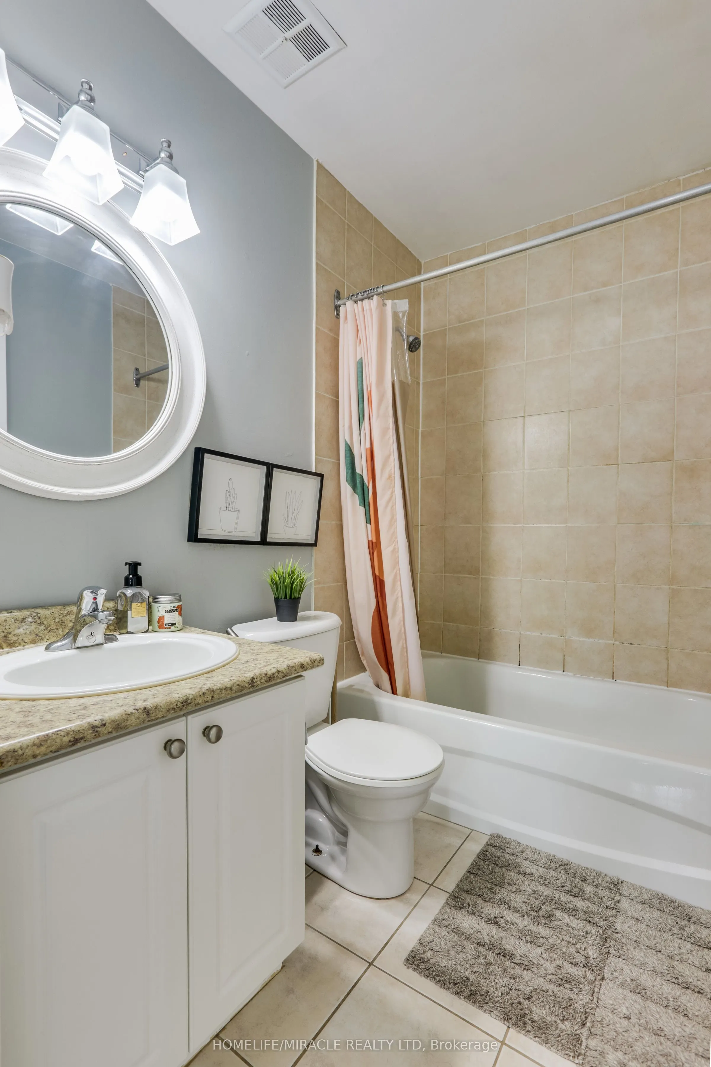 271 Thames Street, #19