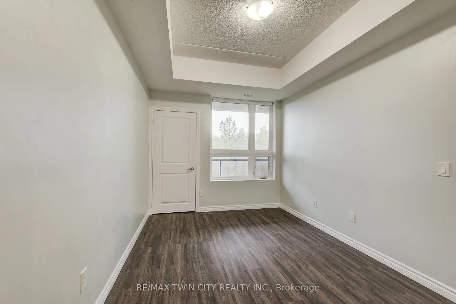 1284 Gordon Street, #306